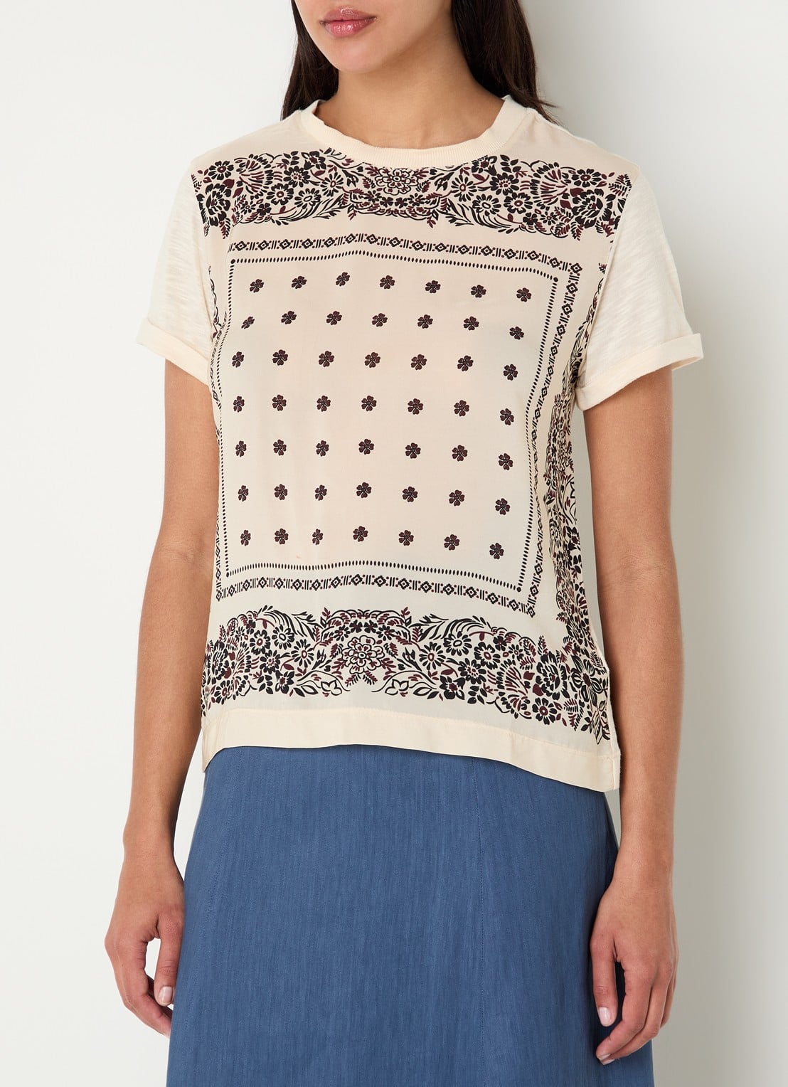 Gerard Darel Manolia T-shirt met paisley dessin - detail 4 creme