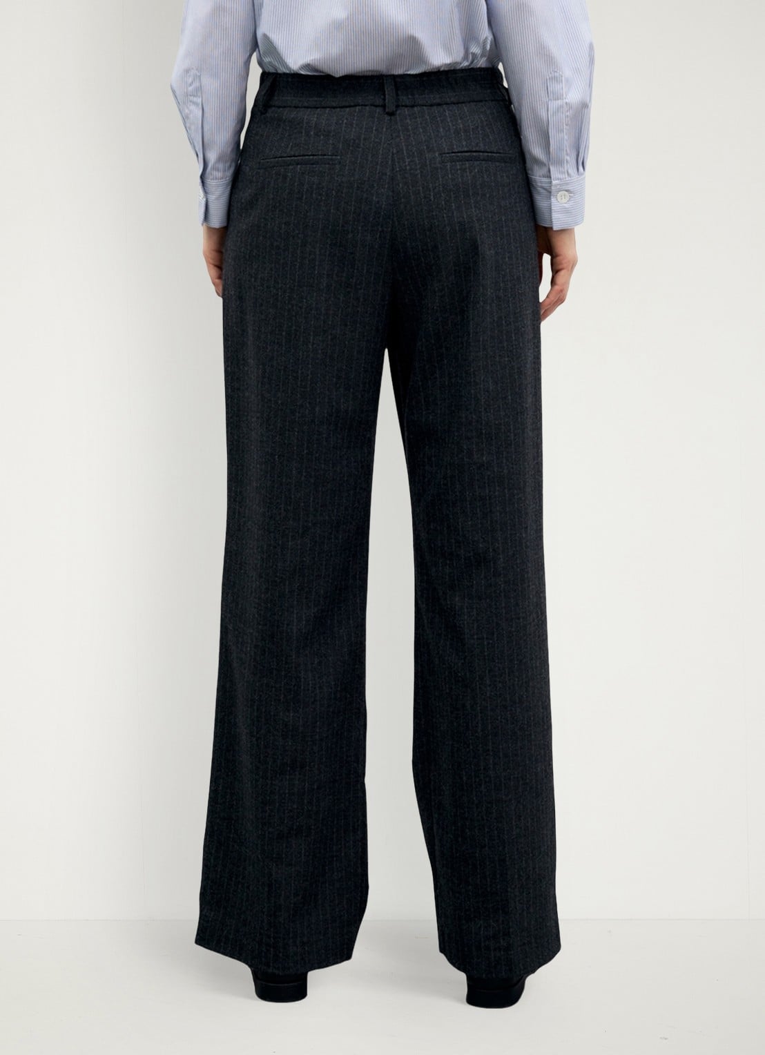 Gerard Darel Mini high waist straight leg pantalon in wolblend - achterkant 3 antraciet
