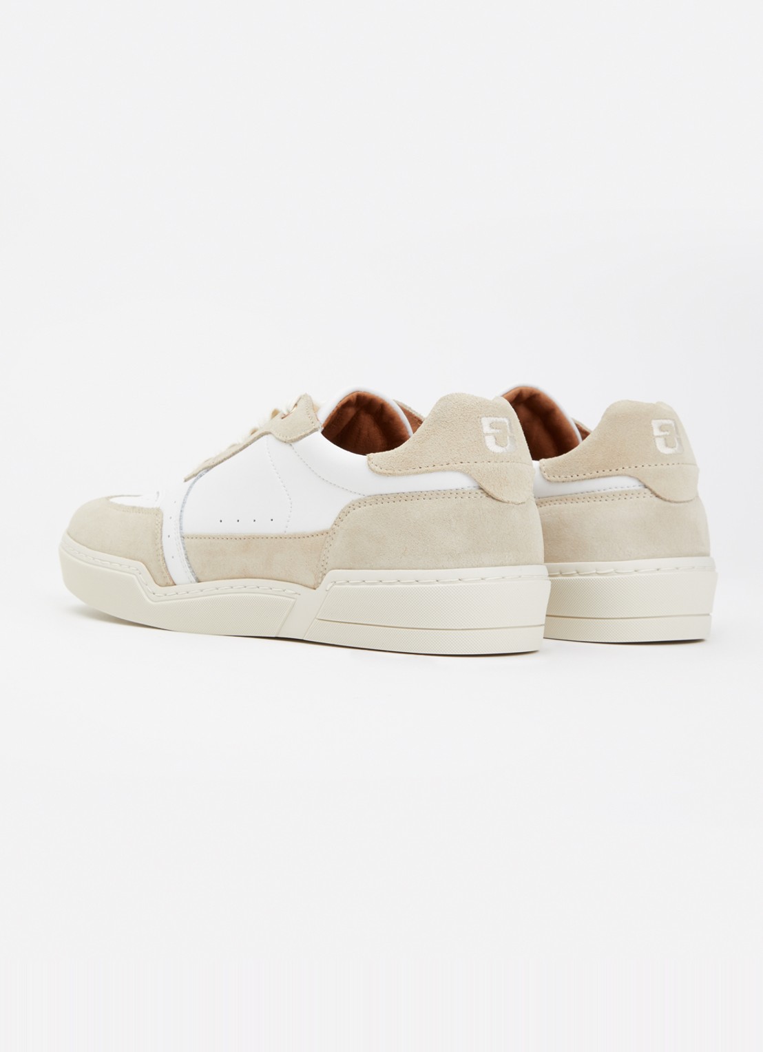 Gerard Darel Nina sneaker van leer met suède details - achterkant 5 beige