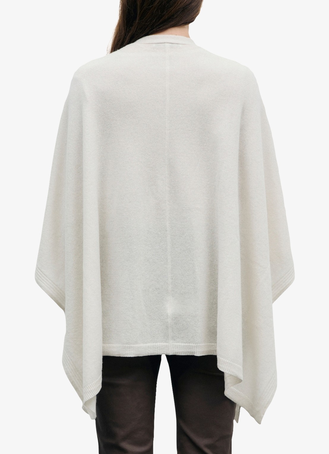 Gerard Darel Reya fijngebreide poncho van kasjmier - achterkant 7 creme