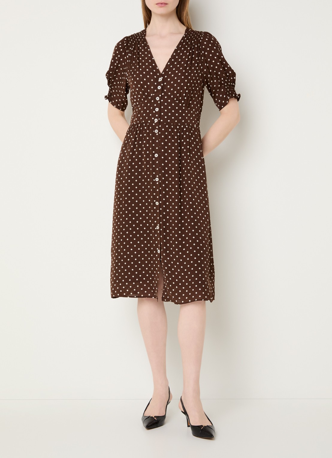 Gerard Darel Rohya midi blousejurk met stippenprint - detail bruin