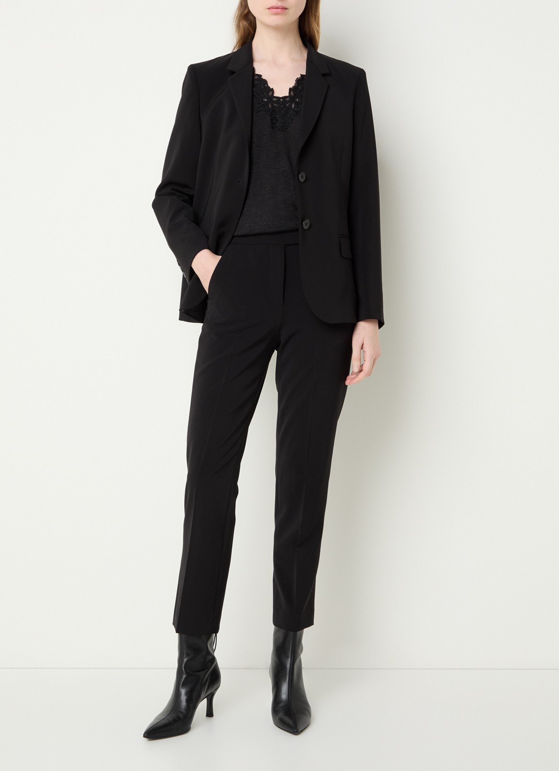Gerard Darel Taisy blazer met klepzakken - voorkant 3 zwart