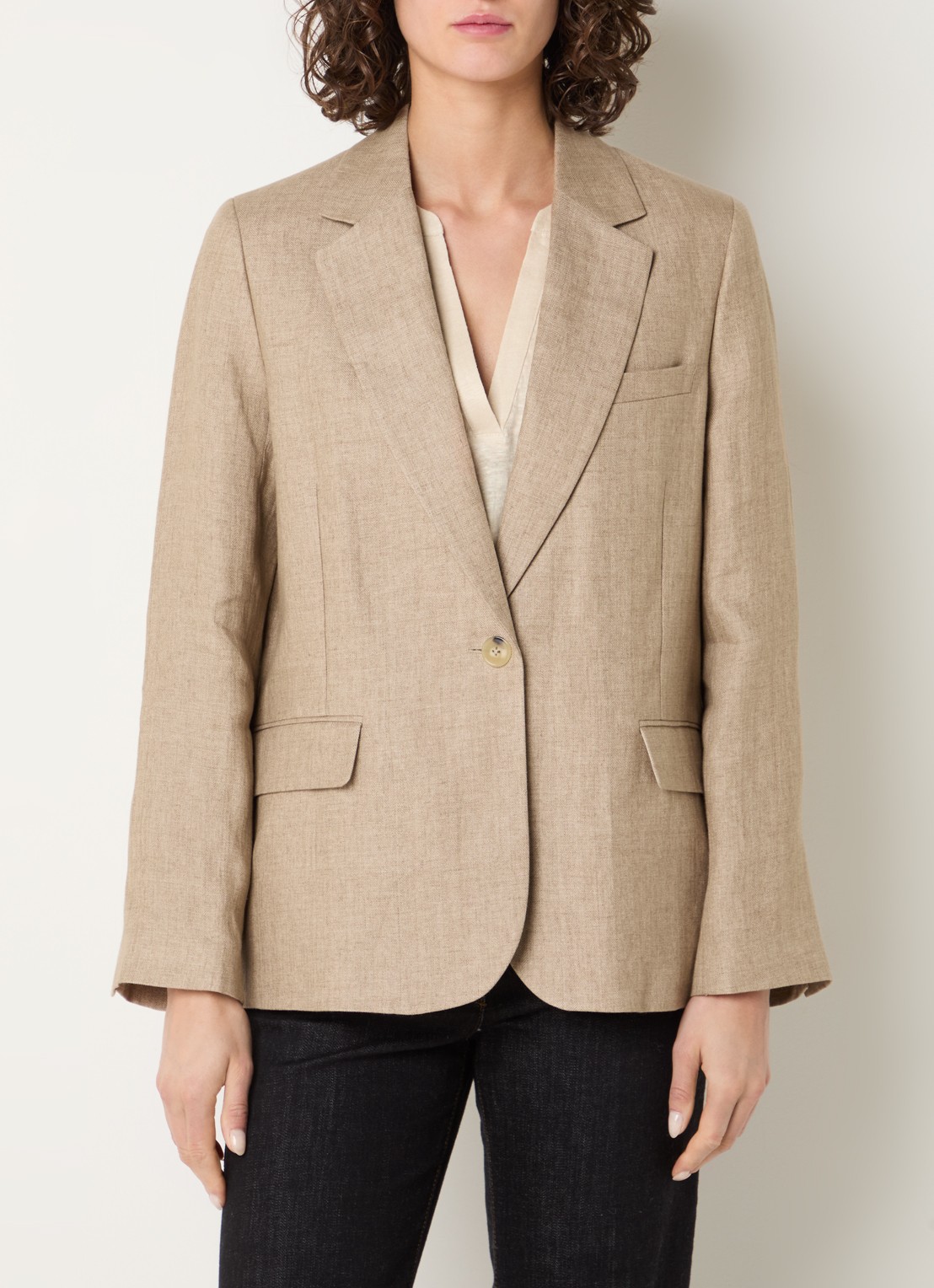 Gerard Darel Taliya blazer van linnen met klepzakken - detail zand
