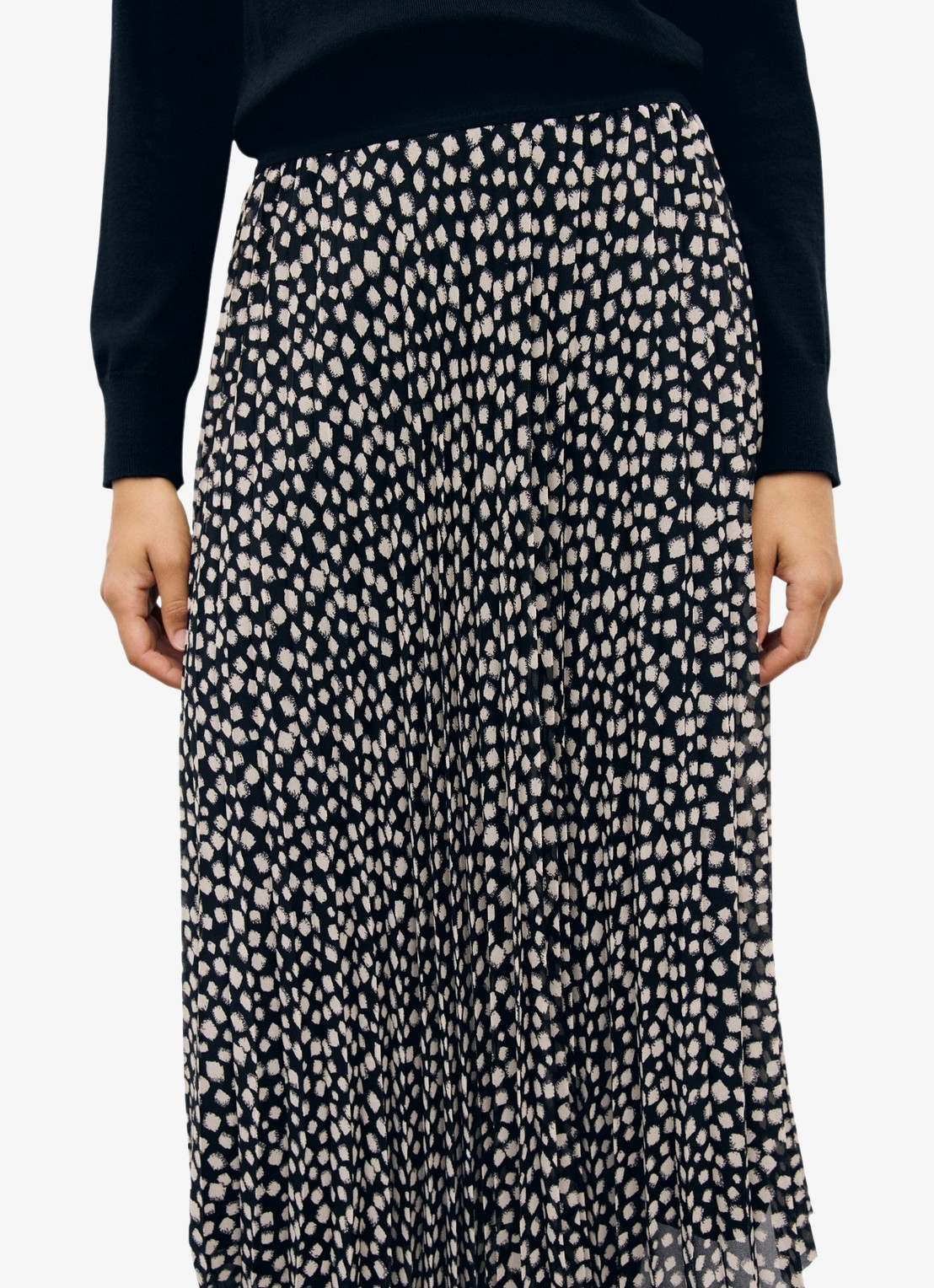 Gerard Darel Tammy midi rok met plooien en grafische print  - detail 2 zwart