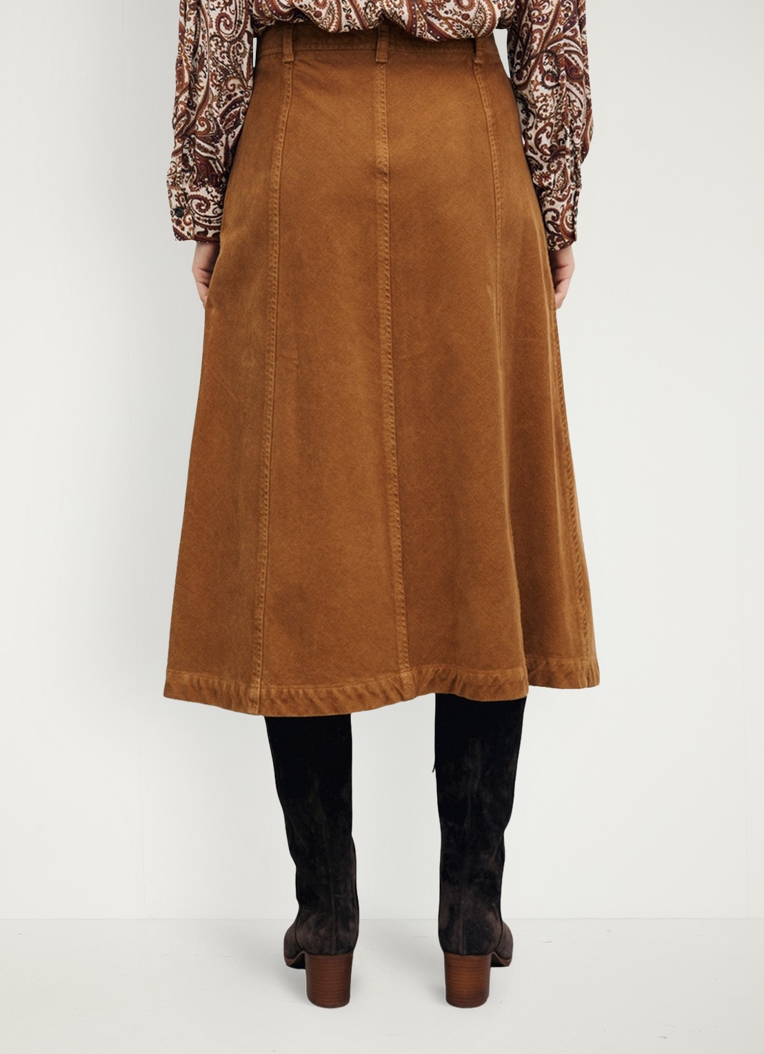 Gerard Darel Tiphaine midi rok van corduroy - achterkant 3 camel