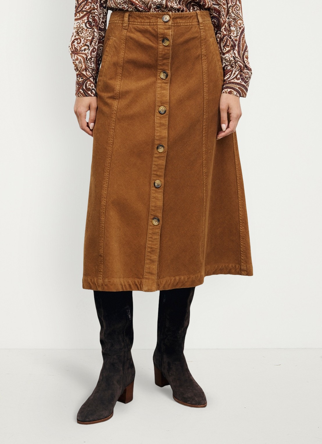 Gerard Darel Tiphaine midi rok van corduroy - detail camel