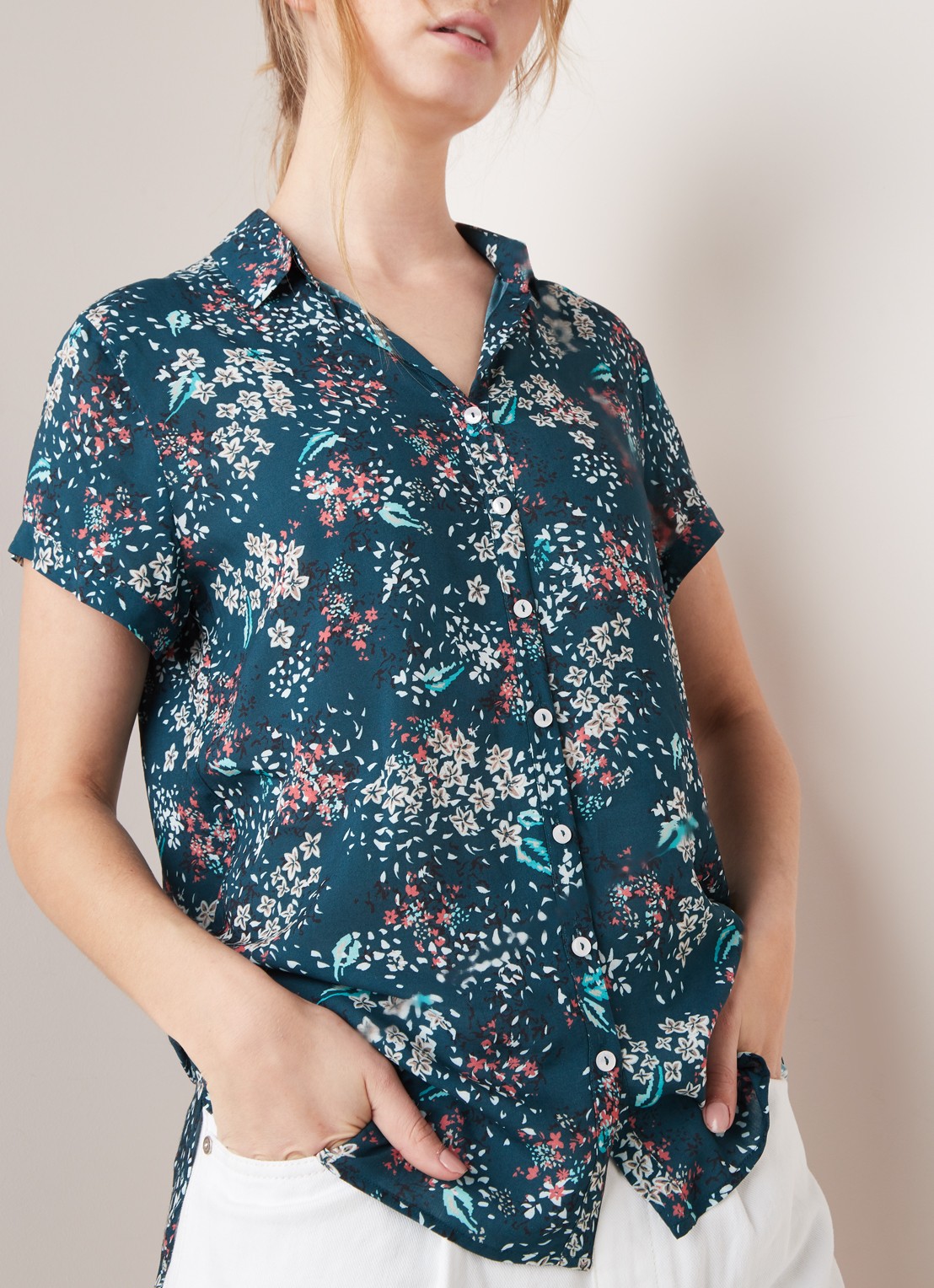 Gerry Weber Blouse met bloemenprint en korte mouw - detail 2 donkergroen