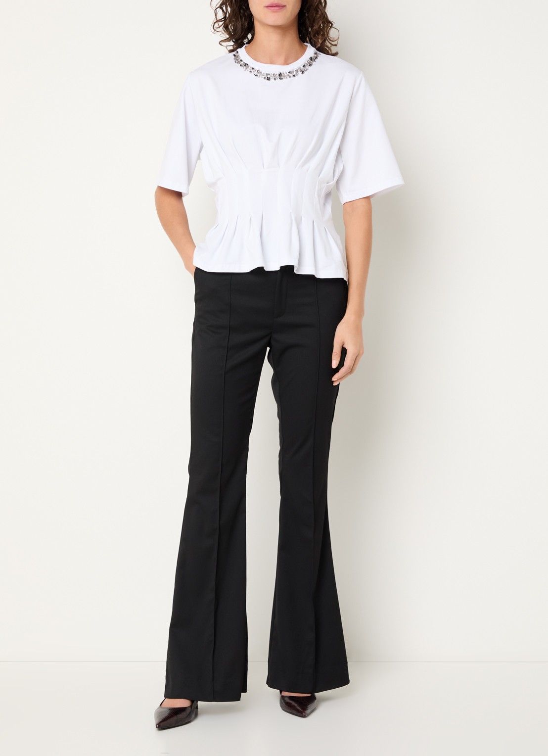 Gestuz GZlourina high waist flared fit pantalon - voorkant 4 zwart