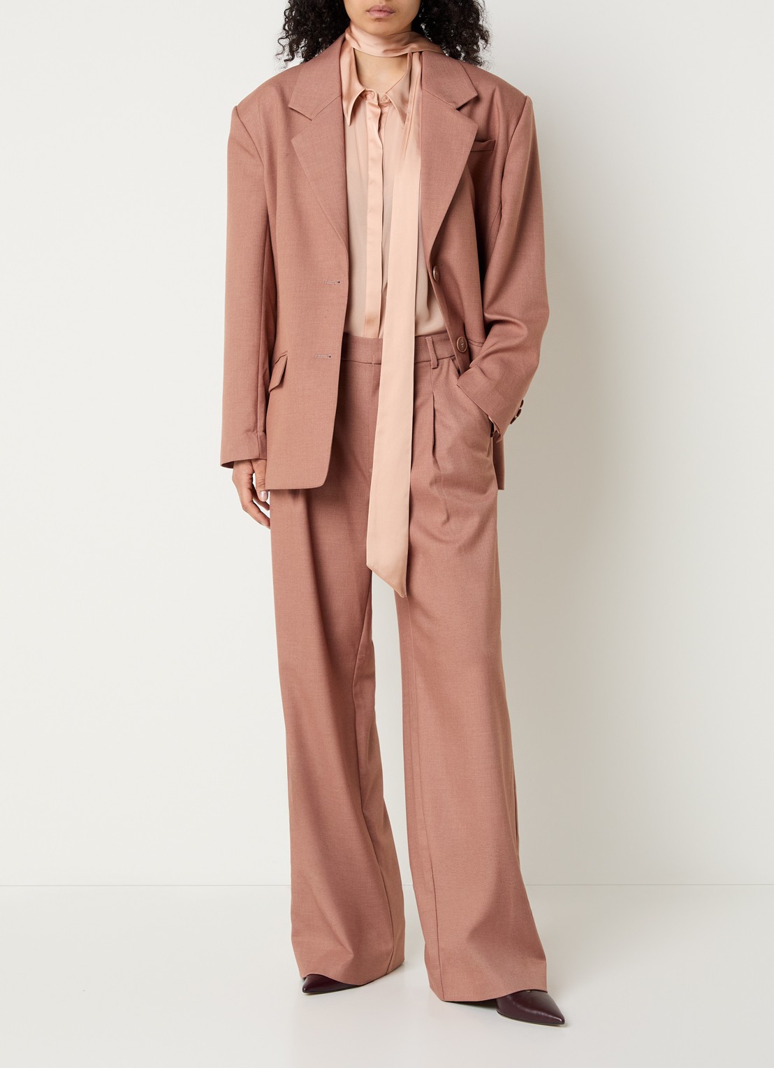 Gestuz GZpaula high waist loose fit pantalon met steekzakken - voorkant 2 roodbruin