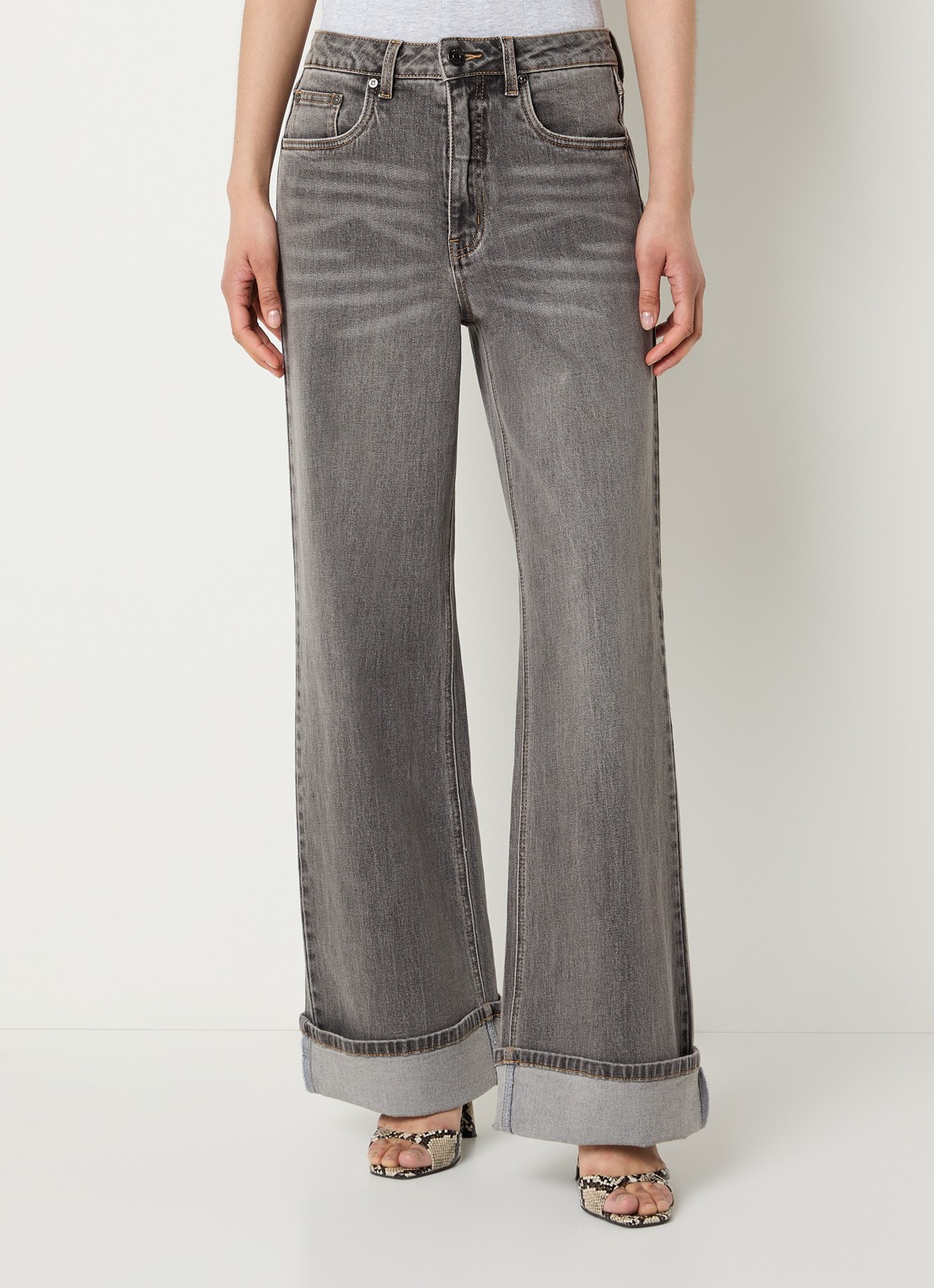 Gestuz GZsara high waist wide leg jeans met steekzakken - detail 4 lichtgrijs