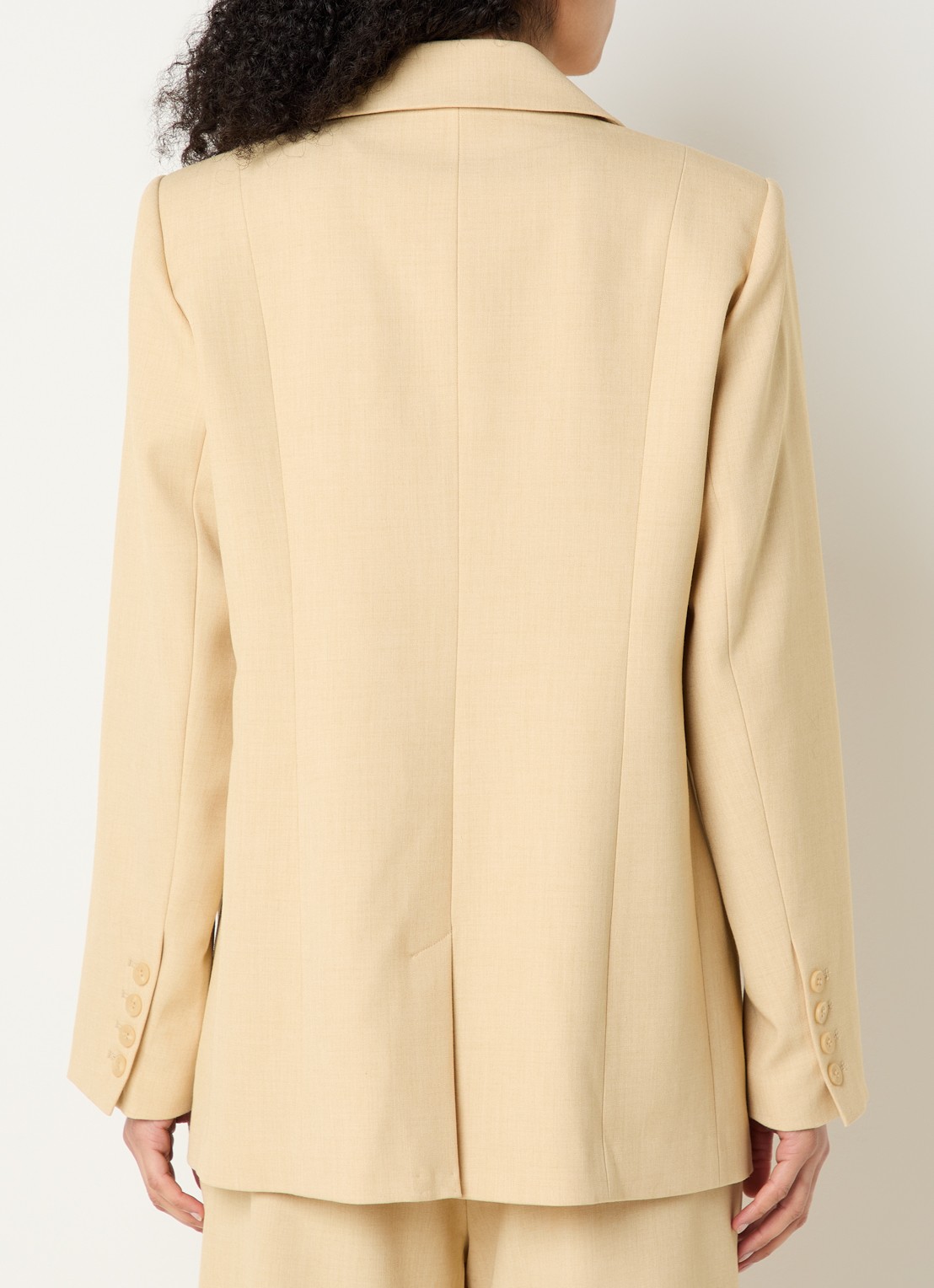 Gestuz GZstacy blazer met schoudervulling en klepzakken - achterkant 4 beige