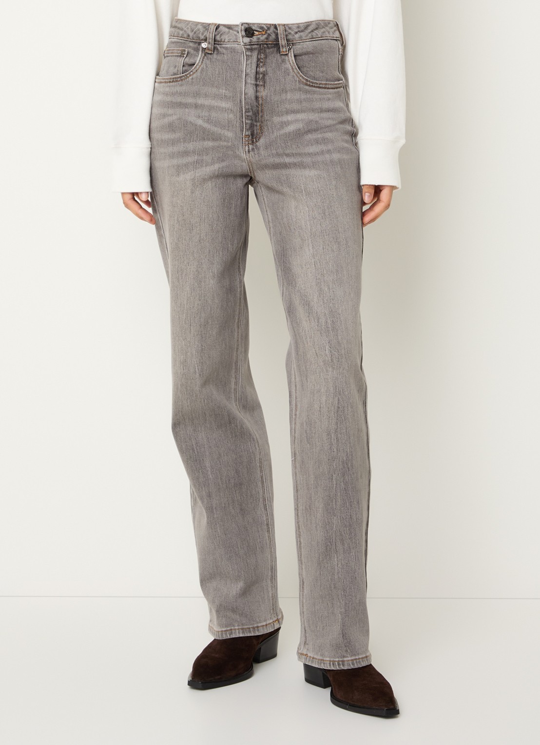 Gestuz Jade high waist straight fit jeans met gekleurde wassing - detail grijs