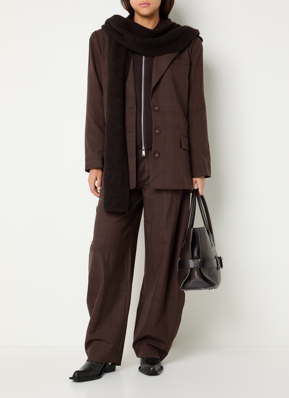 Gestuz Lavana blazer met ruitdessin - voorkant 3 bruin