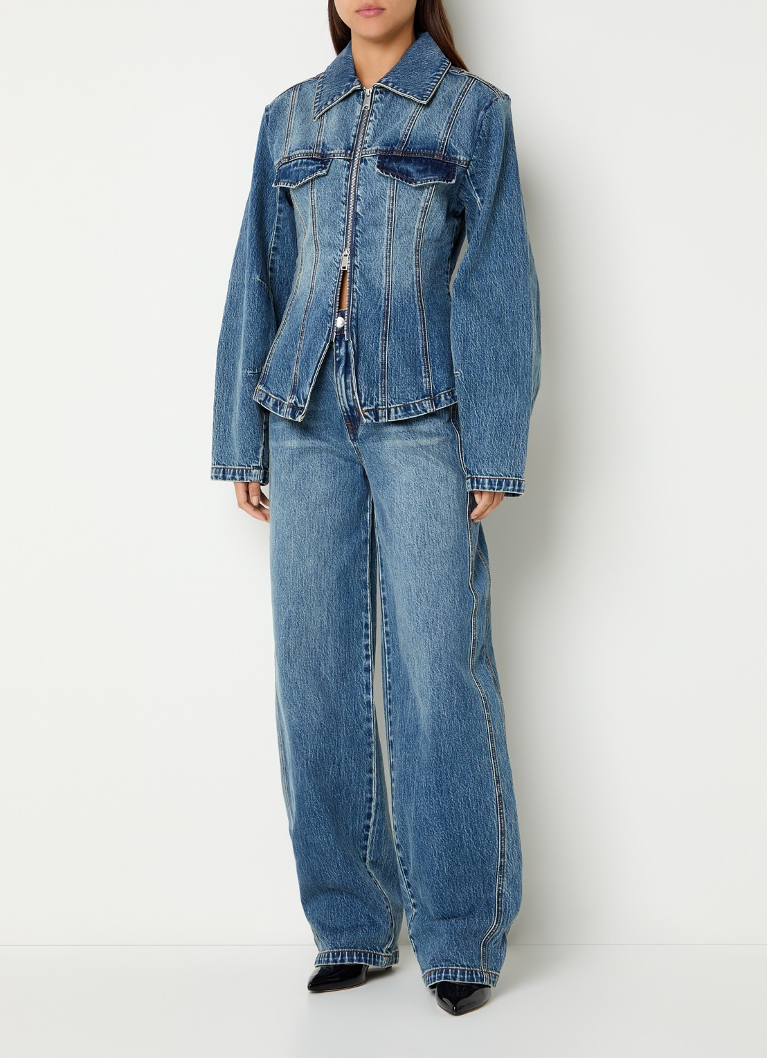 Gestuz Melu high waist wide leg jeans met medium wassing - voorkant 5 indigo