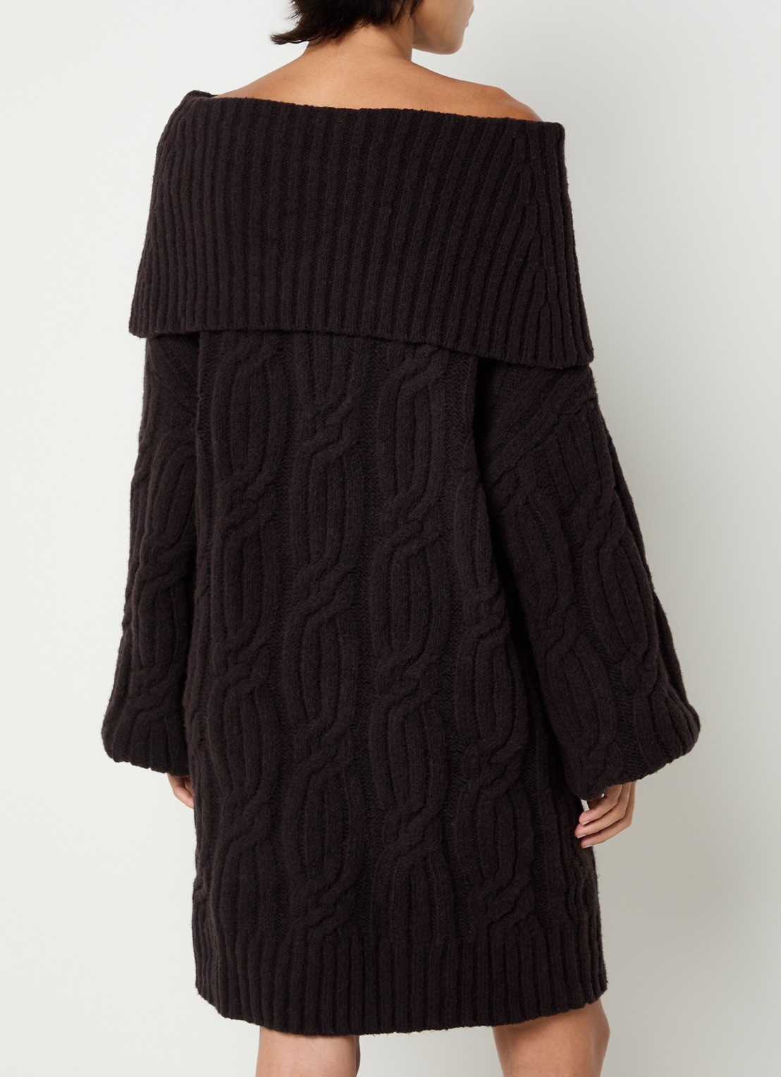 Gestuz Mini oversized kabelgebreide A-lijn jurk in wolblend - achterkant aubergine