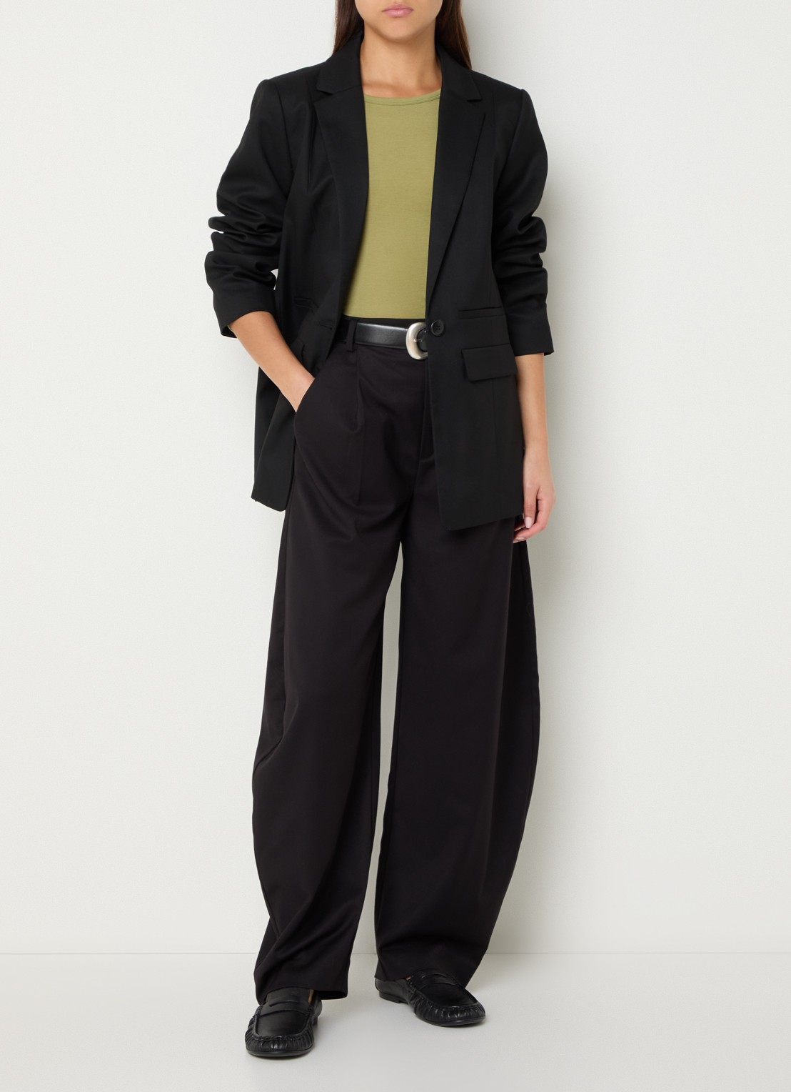 Gestuz Paula blazer met klepzakken - voorkant 3 zwart