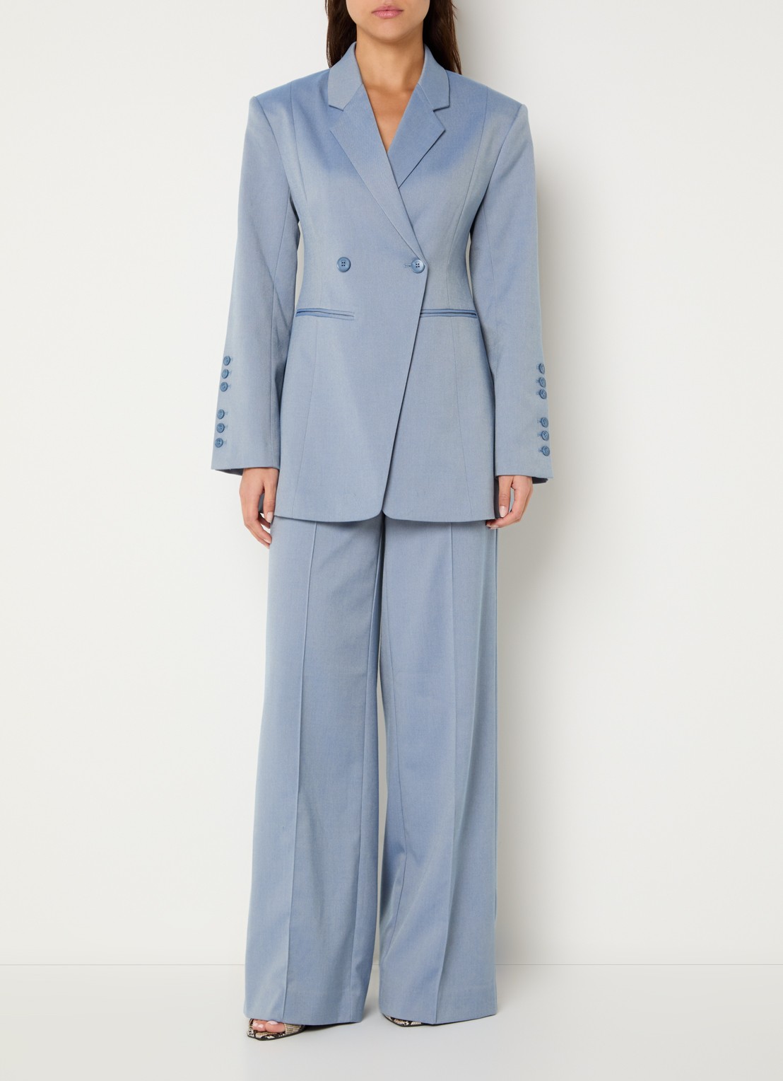 Gestuz Wendi double-breasted blazer met paspelzakken - voorkant 3 blauwgrijs