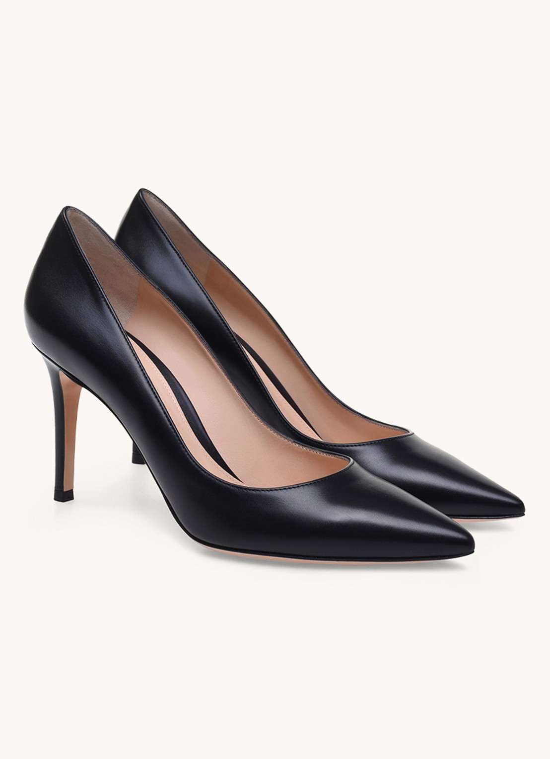 Gianvito Rossi Gianvito 85 pump van kalfsleer  - voorkant 3 zwart