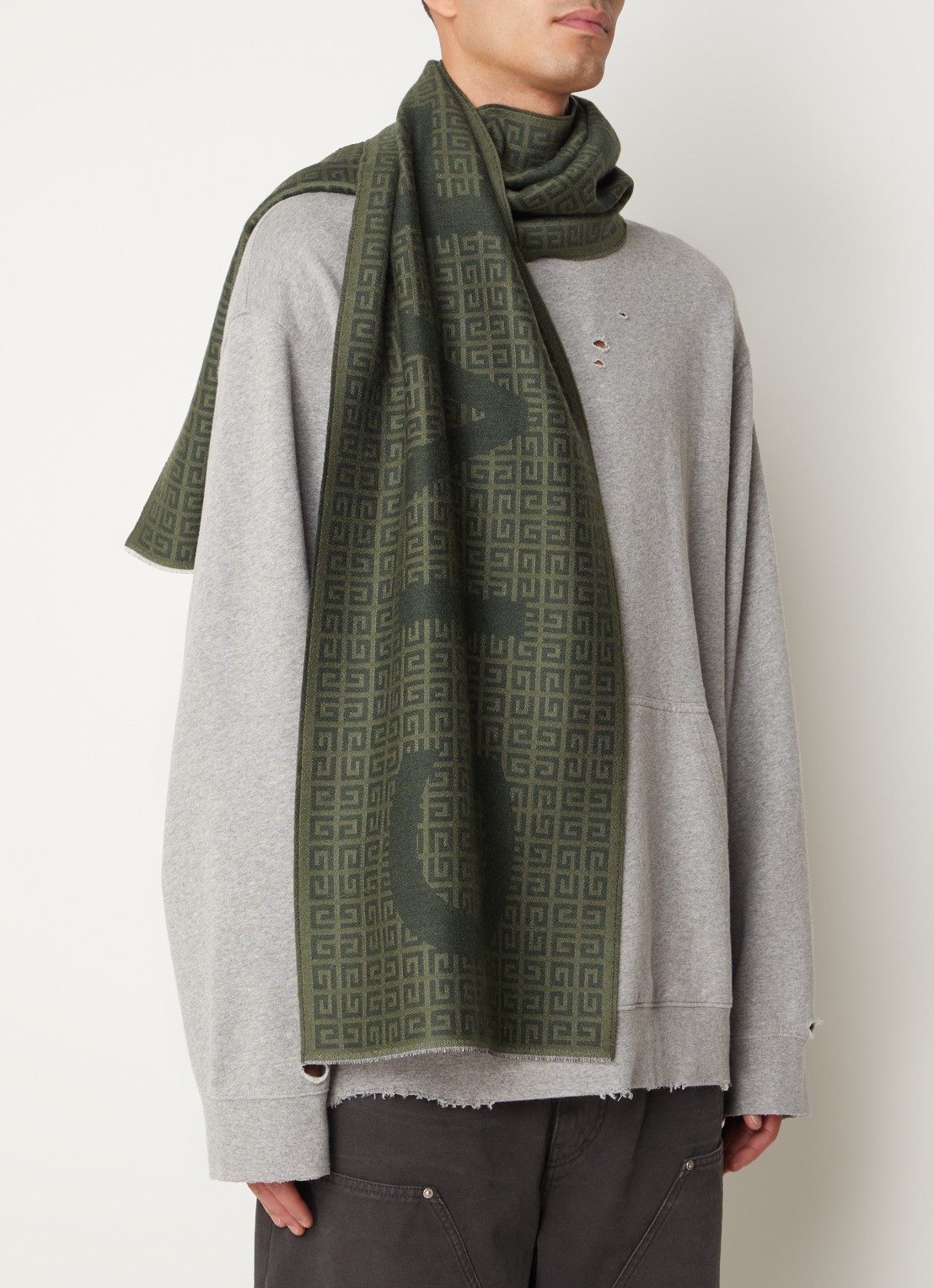 Givenchy 4G sjaal in zijdeblend met logoprint 175 x 35 cm  - voorkant 3 bronsgroen