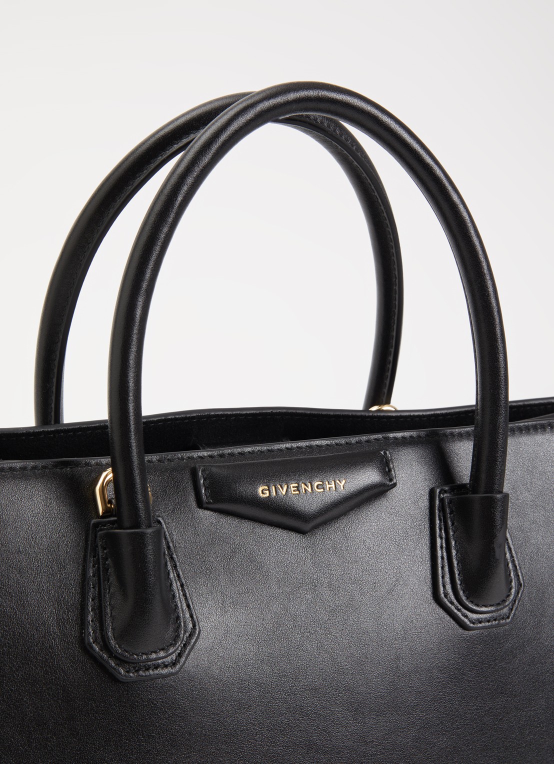 Givenchy Antigona Catchall Small handtas van kalfsleer - detail 4 zwart