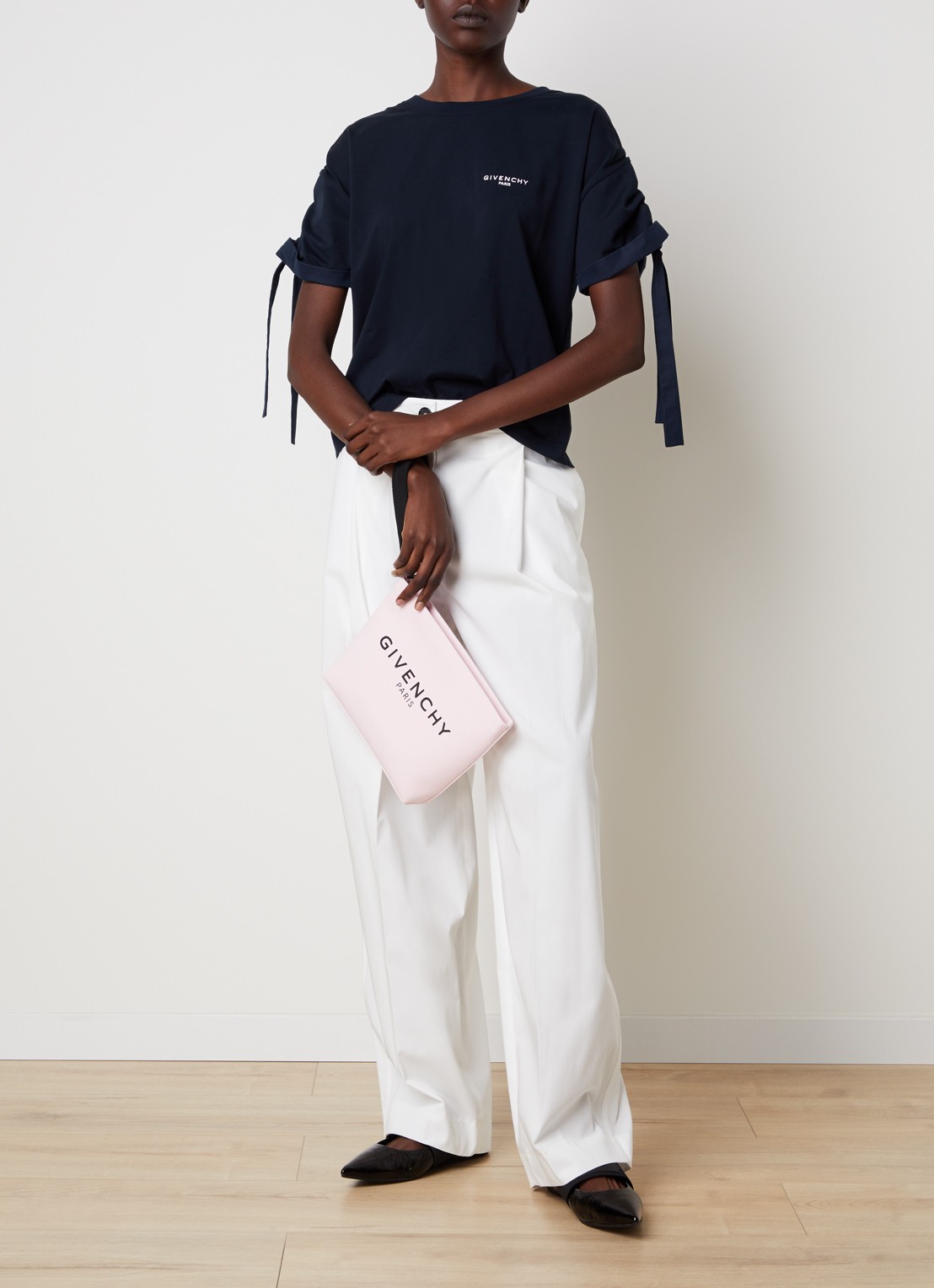 Givenchy Clutch van canvas - voorkant 7 lichtroze
