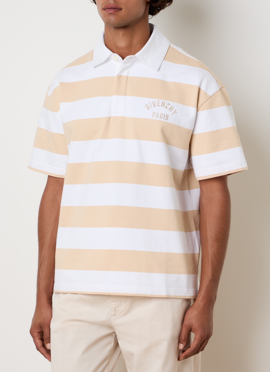 Givenchy Polo met logo en streepprint - detail 2 beige