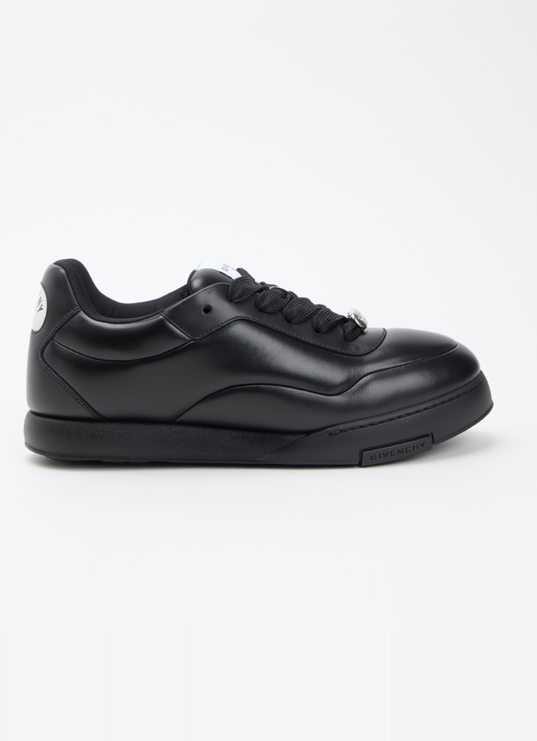 Givenchy Puffy Yard sneaker van lamsleer met logo - voorkant zwart