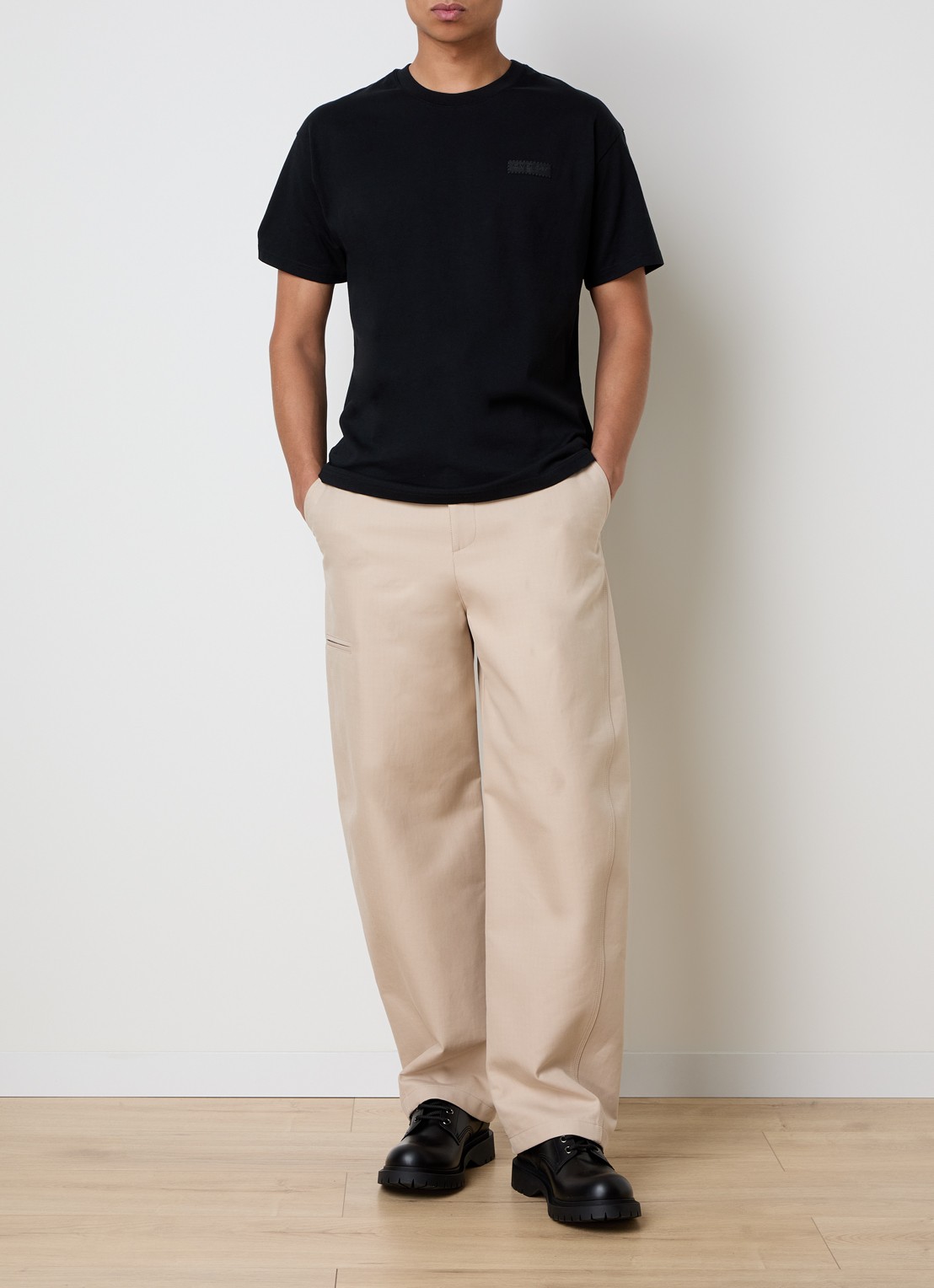 Givenchy Regular fit chino met paspelzak - voorkant 2 beige