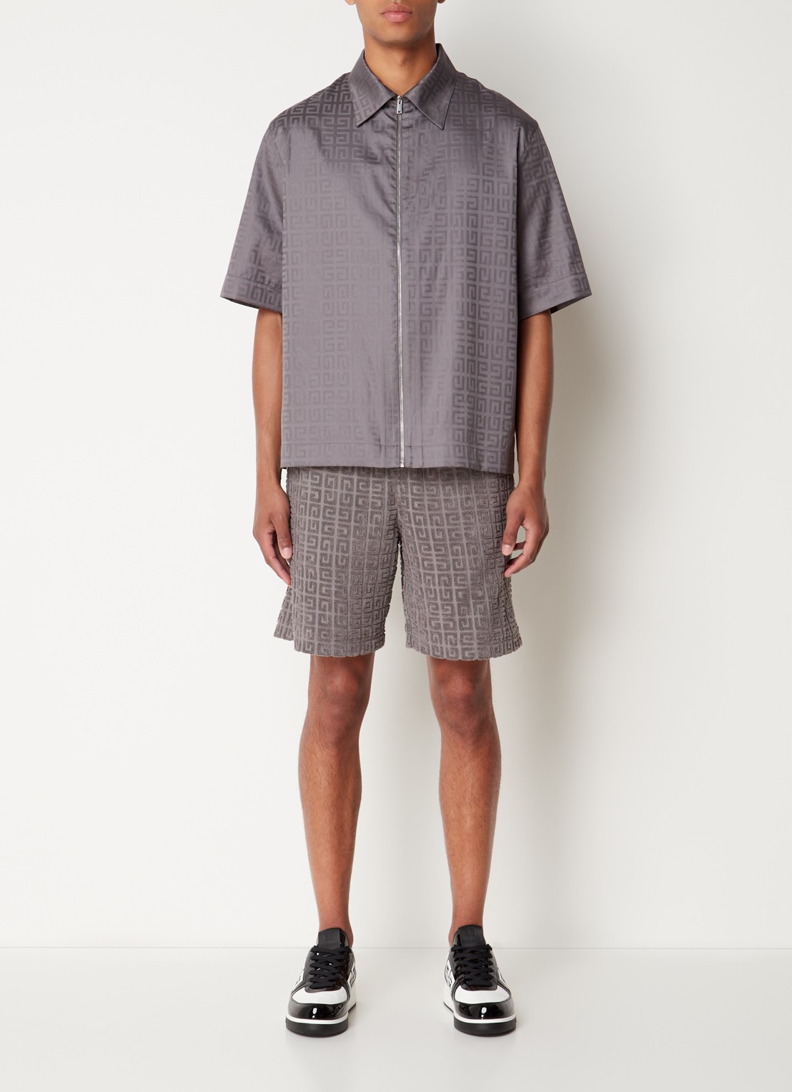 Givenchy Straight leg korte broek van badstof met logoprint - voorkant 5 grijs
