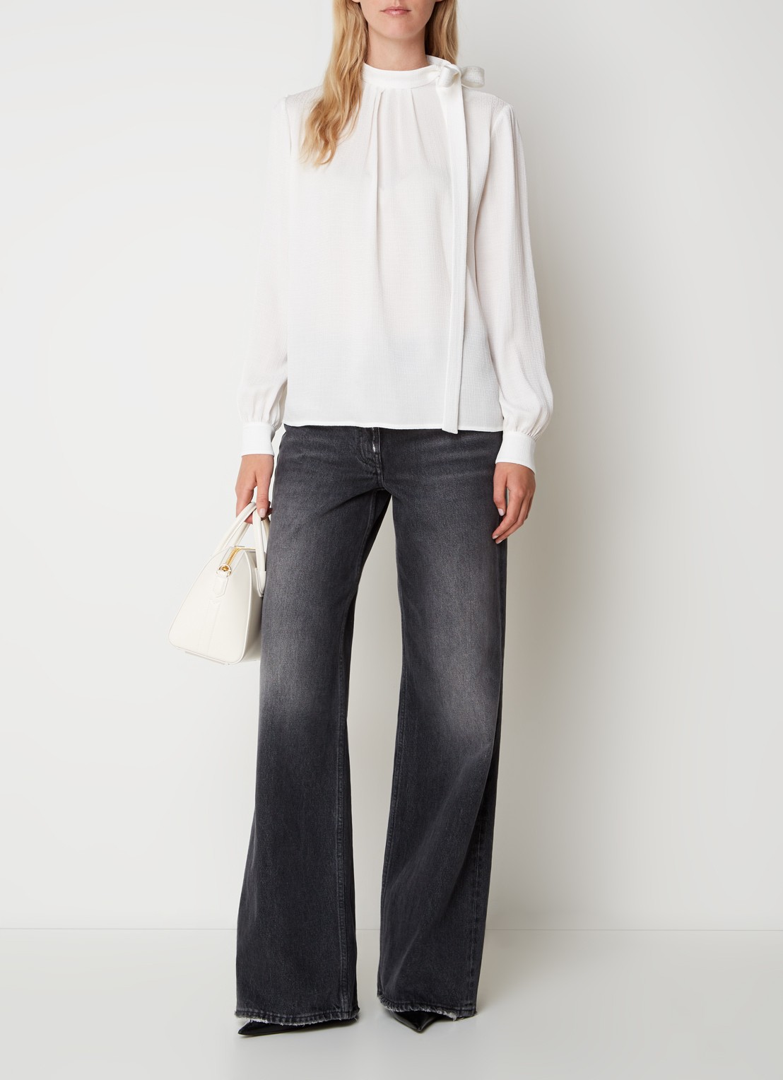 Givenchy Tuniek van zijde met logoprint en strikdetail - voorkant 3 gebroken wit