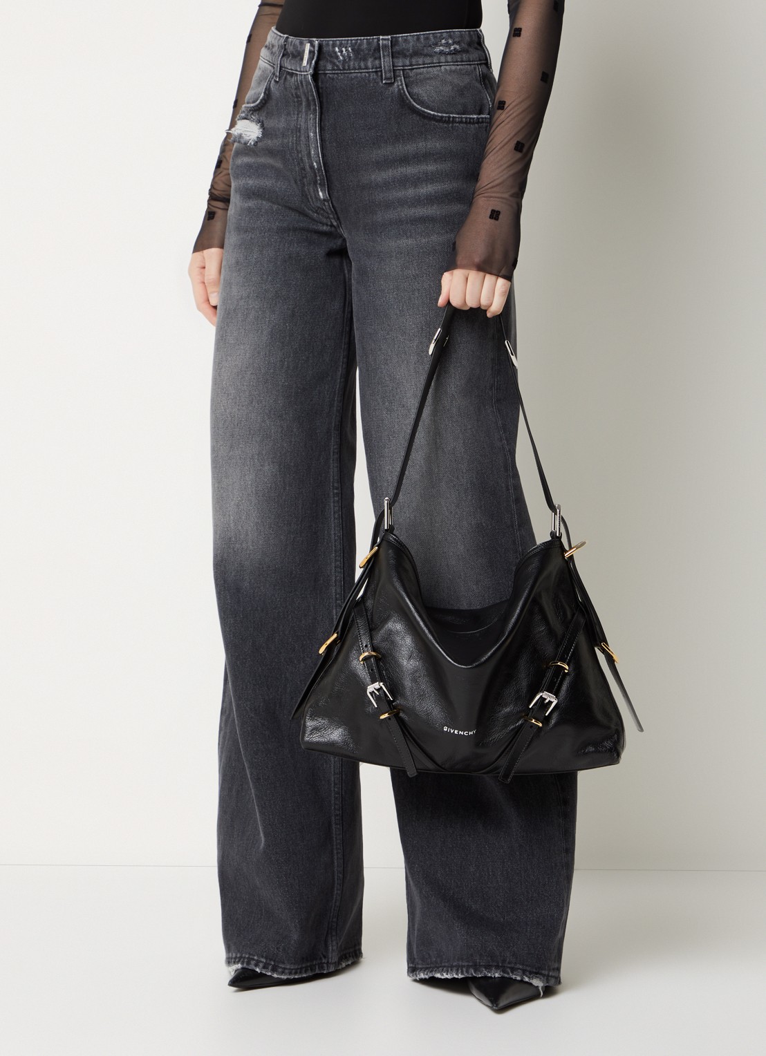 Givenchy Voyou Medium schoudertas van kalfsleer - voorkant 6 zwart