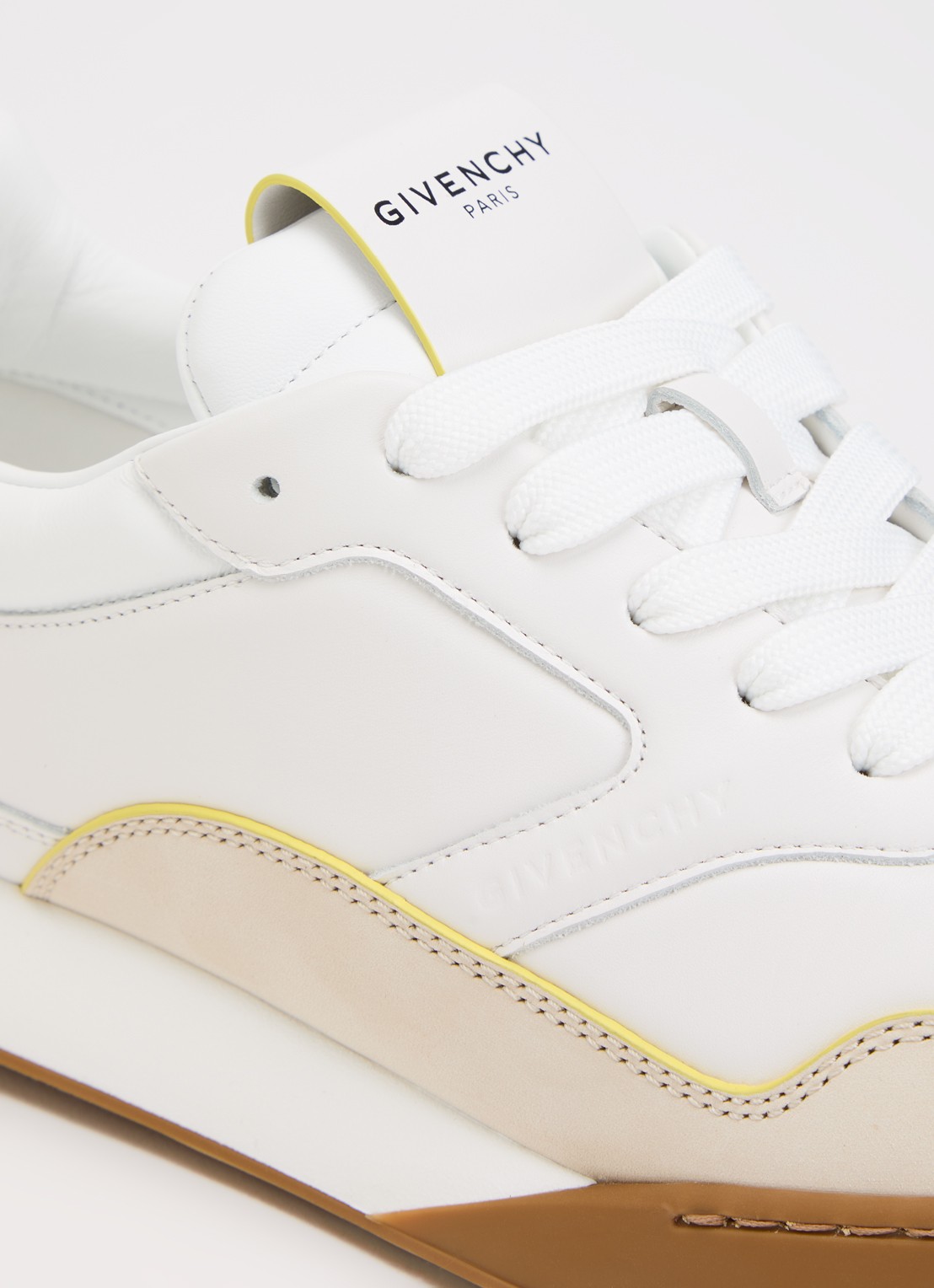 Givenchy Yard Court sneaker van kalfsleer met nubuck details - detail 6 wit
