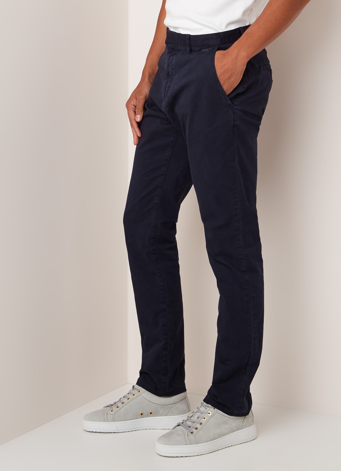 Glen slim fit chino van katoen - detail 4 donkerblauw