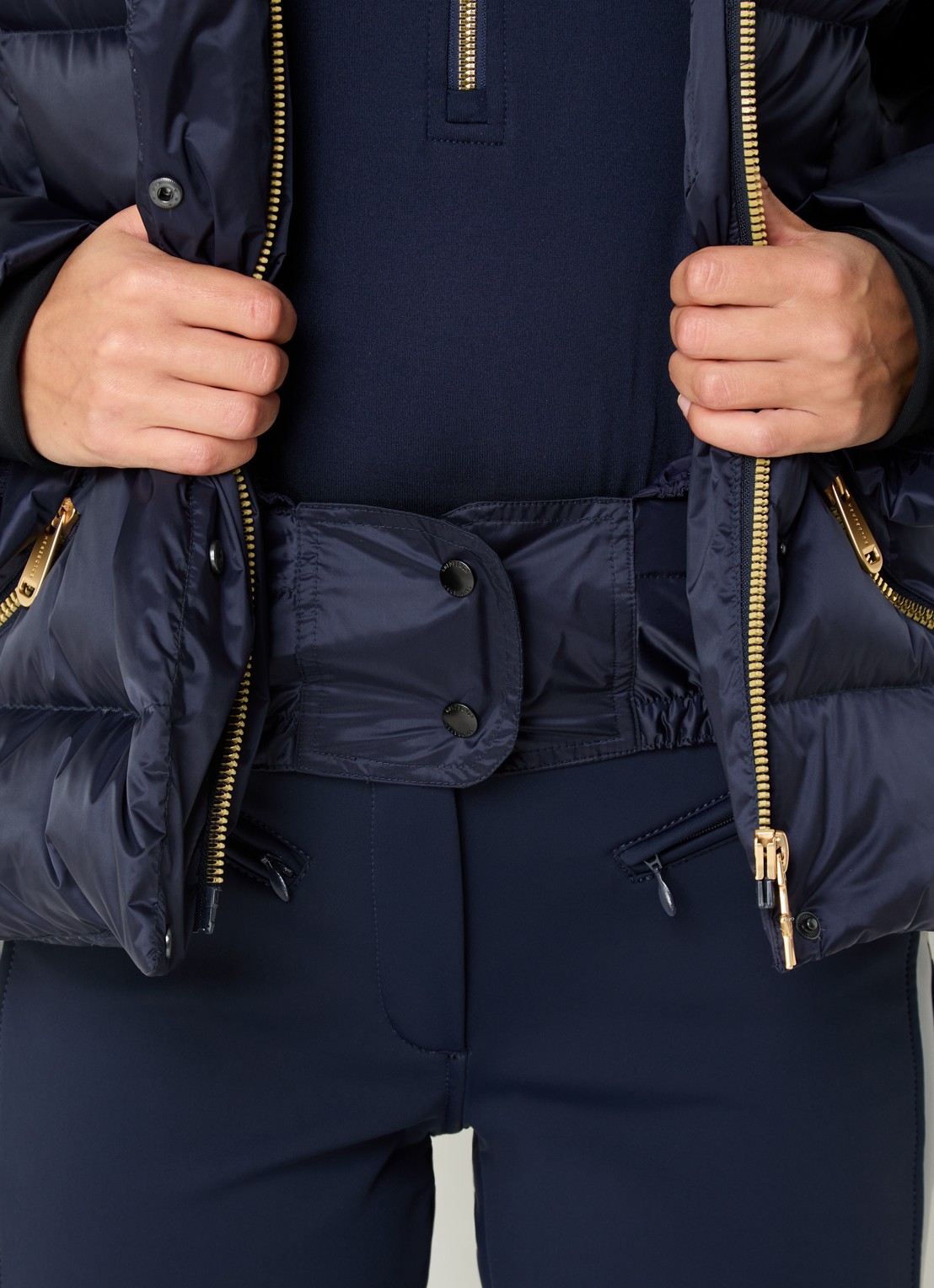 Goldbergh Bea ski-jas met ceintuur en ritszakken - detail 3 donkerblauw