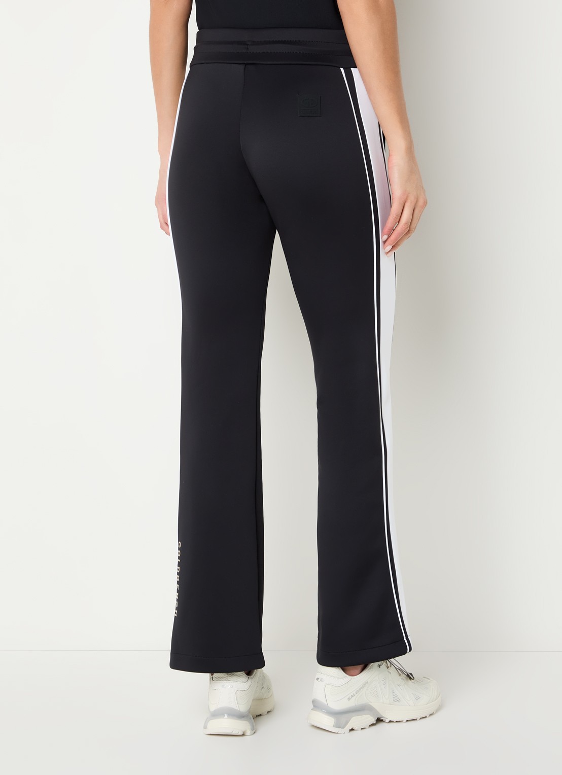 Goldbergh Elio high waist flared joggingbroek - achterkant zwart