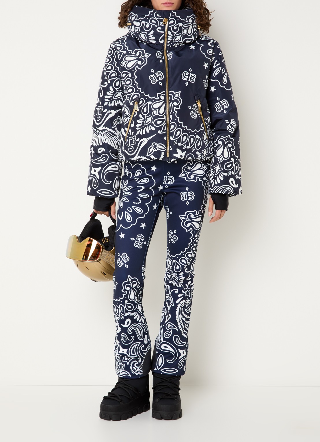 Goldbergh Kyoki ski-jas met paisley dessin - voorkant 7 donkerblauw