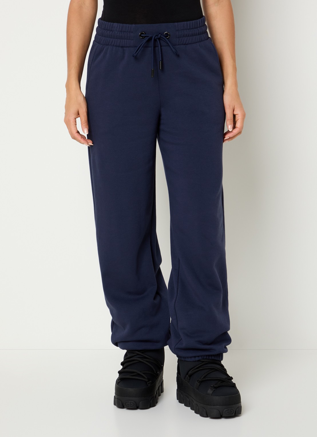 Goldbergh Luma high waist tapered fit joggingbroek met steekzakken - detail 3 blauw