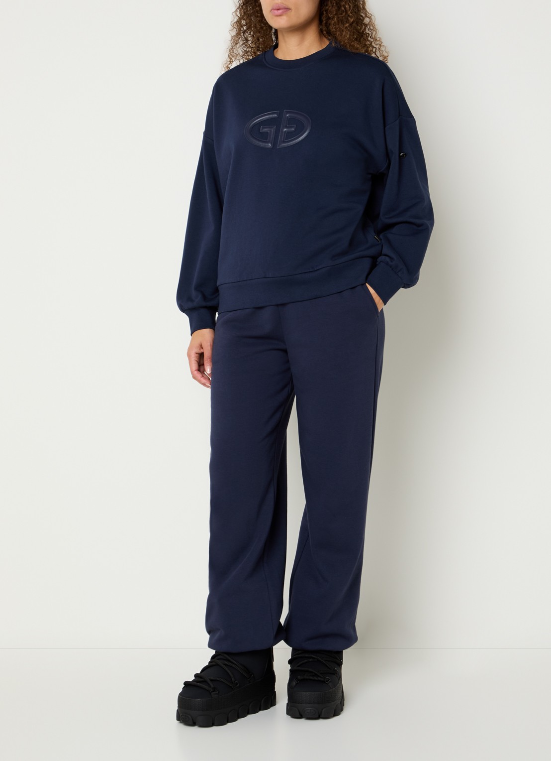Goldbergh Luma high waist tapered fit joggingbroek met steekzakken - voorkant 2 blauw