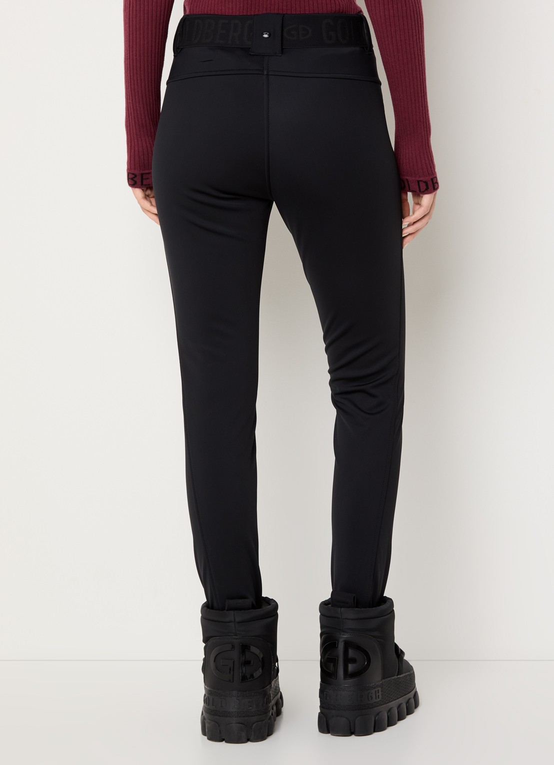 Goldbergh Paris high waist slim fit skibroek met ceintuur en ritszakken - achterkant 6 zwart