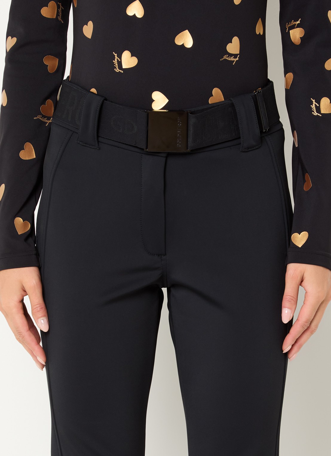 Goldbergh Pippa high waist flared fit skibroek met ritszakken - detail 7 zwart