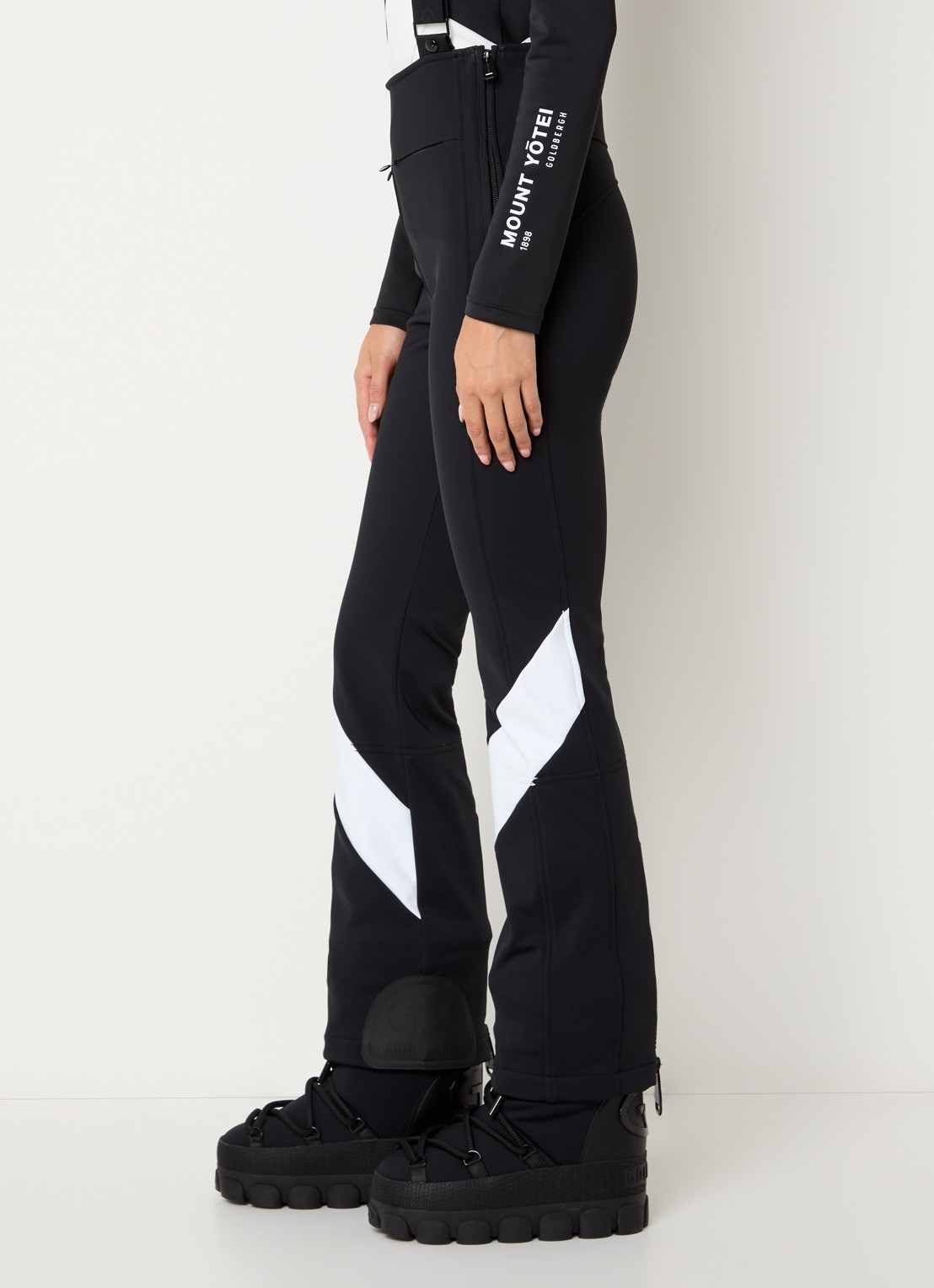 Goldbergh Shima high waist slim fit skibroek met ritskzakken - detail 2 zwart