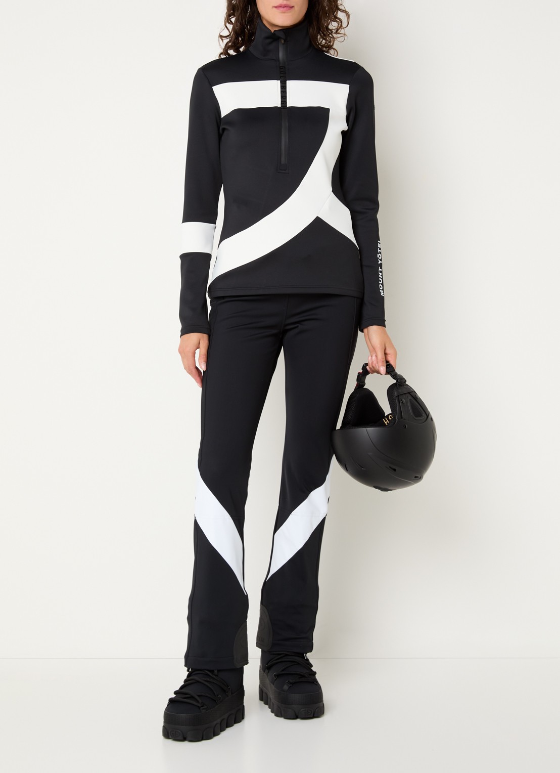 Goldbergh Shima high waist slim fit skibroek met ritskzakken - voorkant 7 zwart