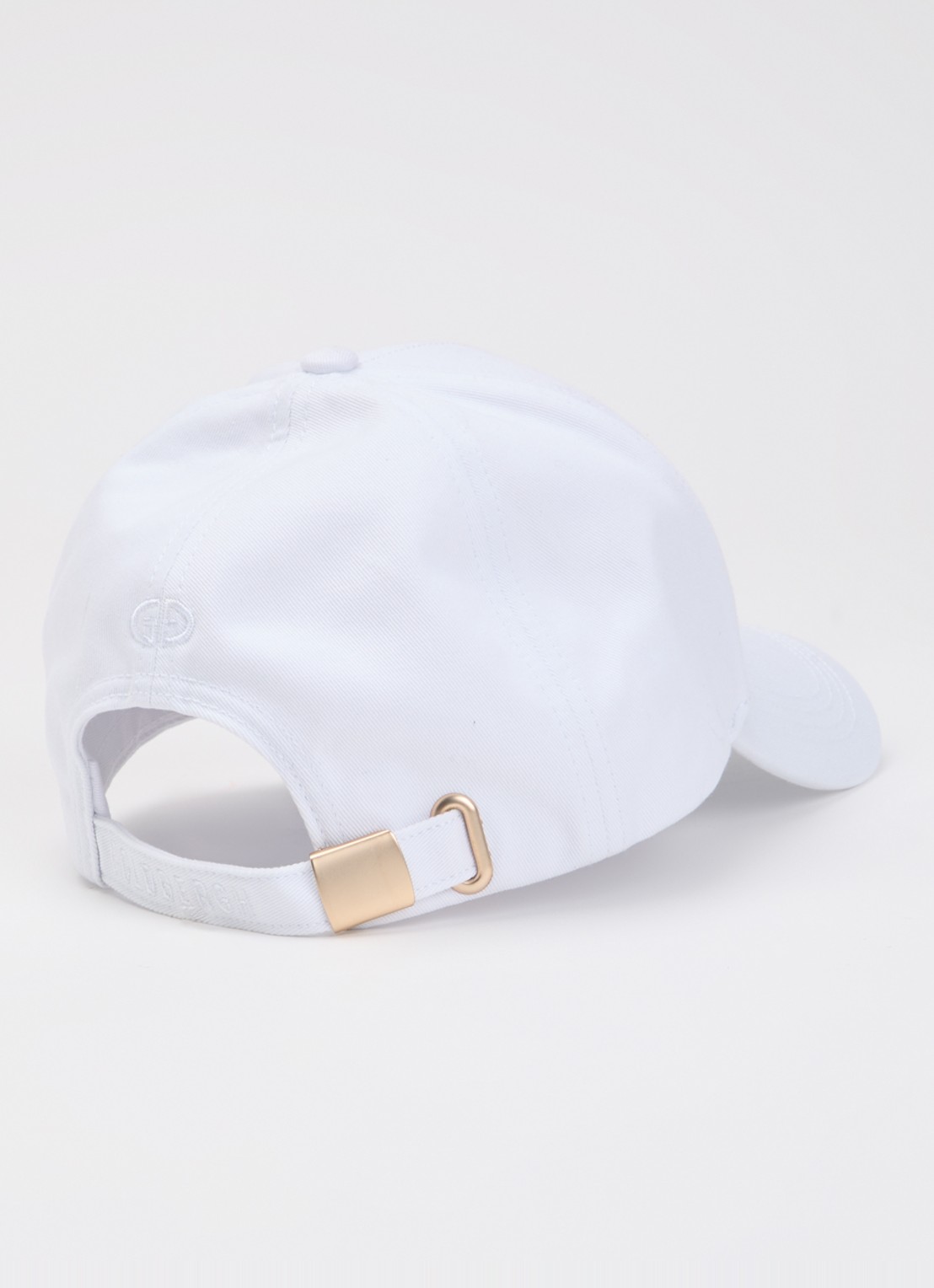 Goldbergh Valencia pet met logoborduring - detail wit