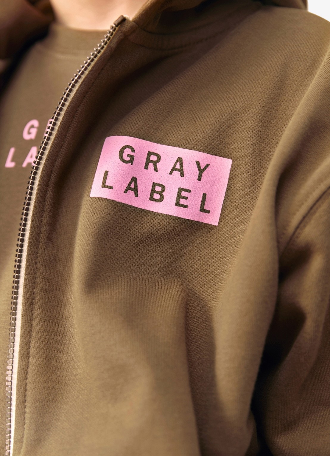 Gray Label Vest met capuchon en logo - detail 2 bruin