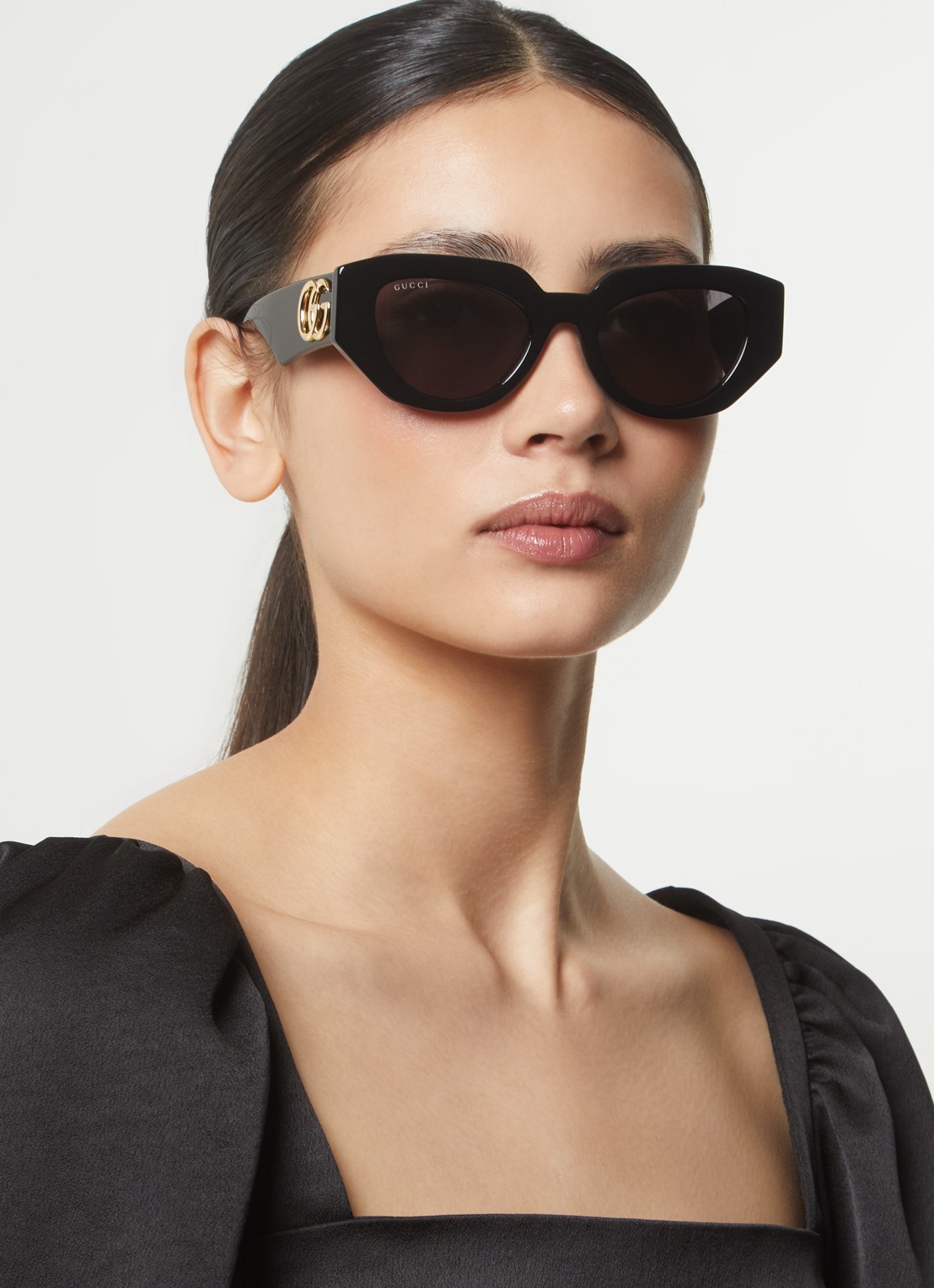 Gucci Cat Eye zonnebril GG1421S - voorkant 5 zwart