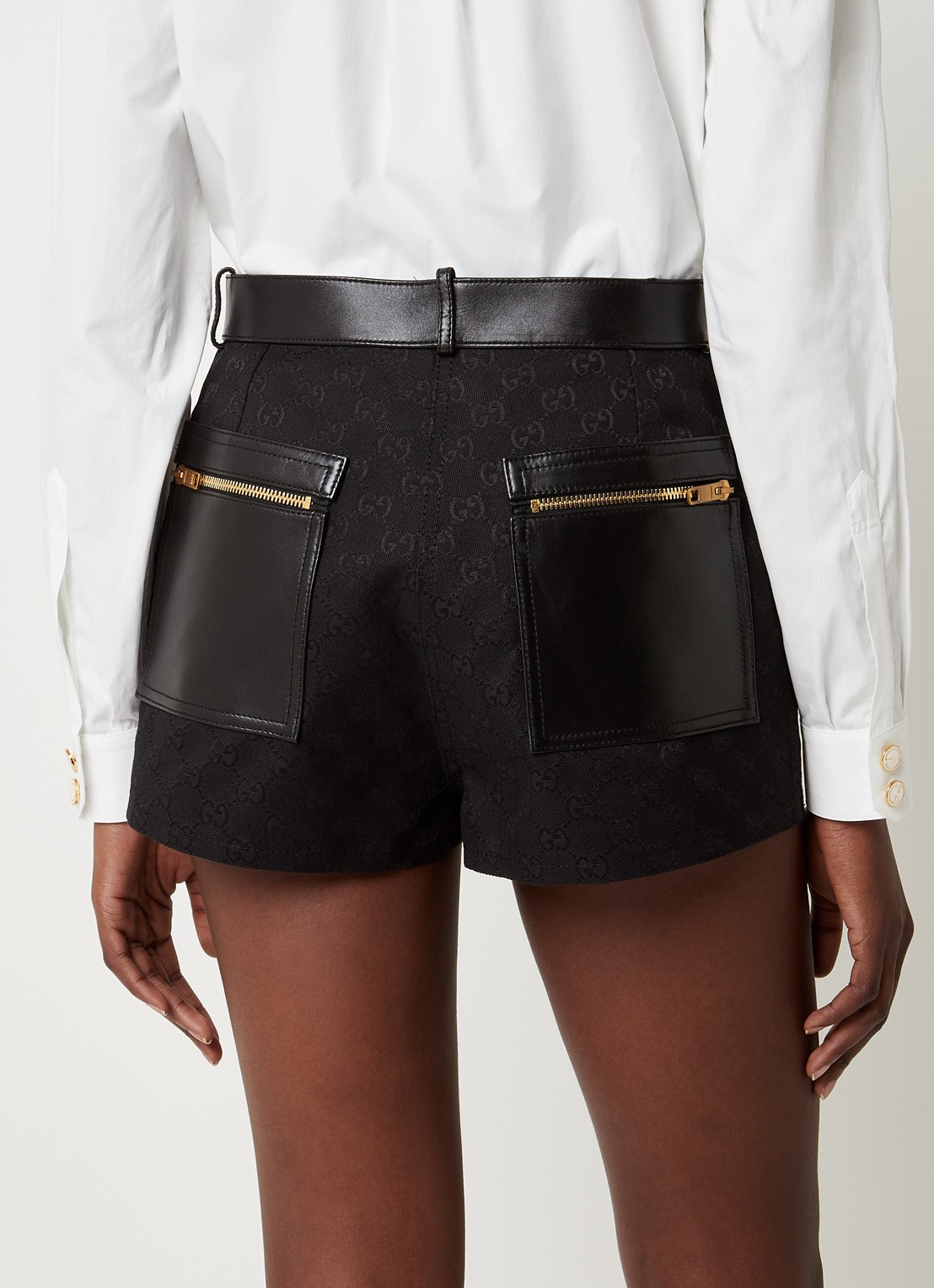 Gucci Mid waist slim fit korte broek met logoprint en details van lamsleer  - achterkant 3 zwart