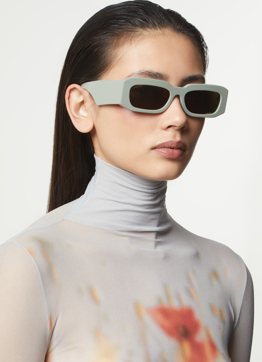 Gucci Retro zonnebril GG1426S - voorkant 2 lindegroen