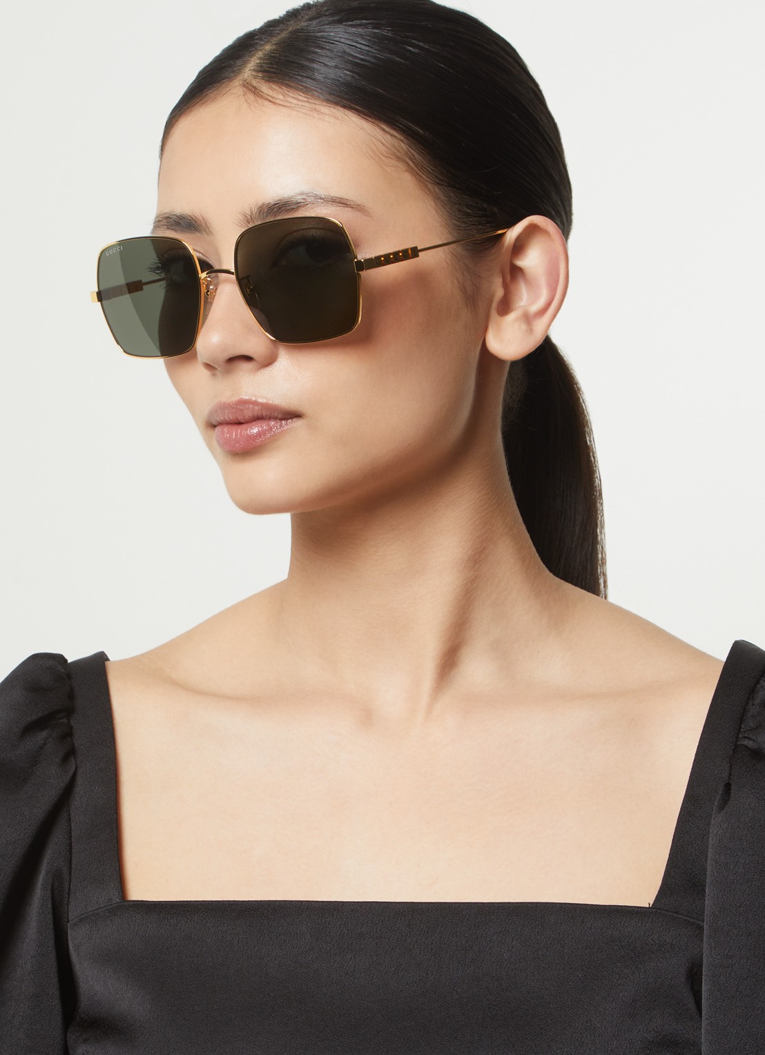 Gucci Retro zonnebril GG1434S - voorkant 2 goud