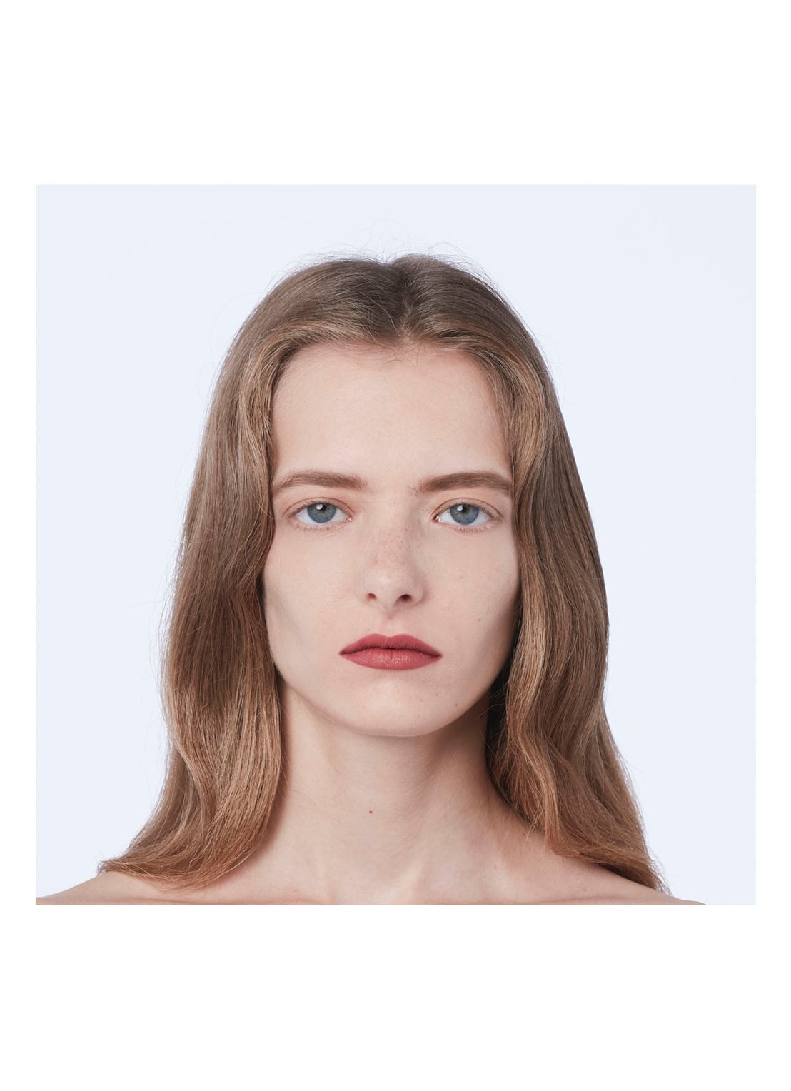 Gucci Rouge à Lèvres Matte Finish - matte Lipstick  - detail 5 204 peggy taupe