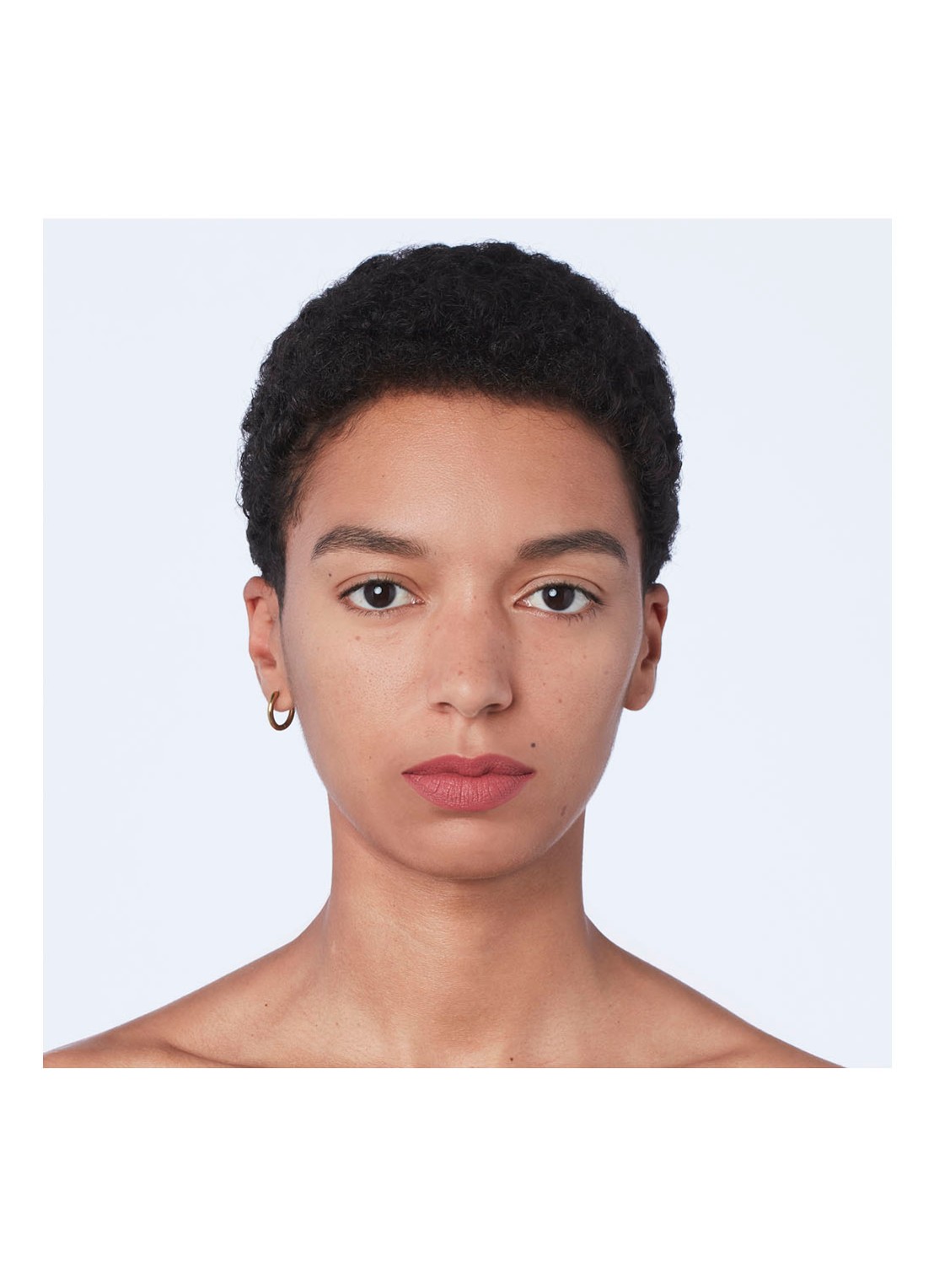 Gucci Rouge à Lèvres Matte Finish - matte Lipstick  - detail 7 204 peggy taupe